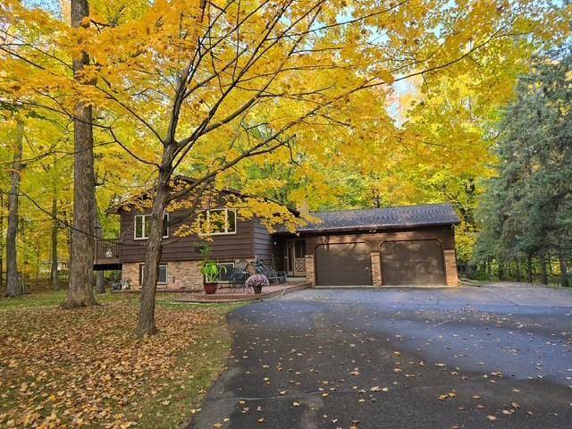 4697 McAllister AVE NE, Saint Michael, MN 55376