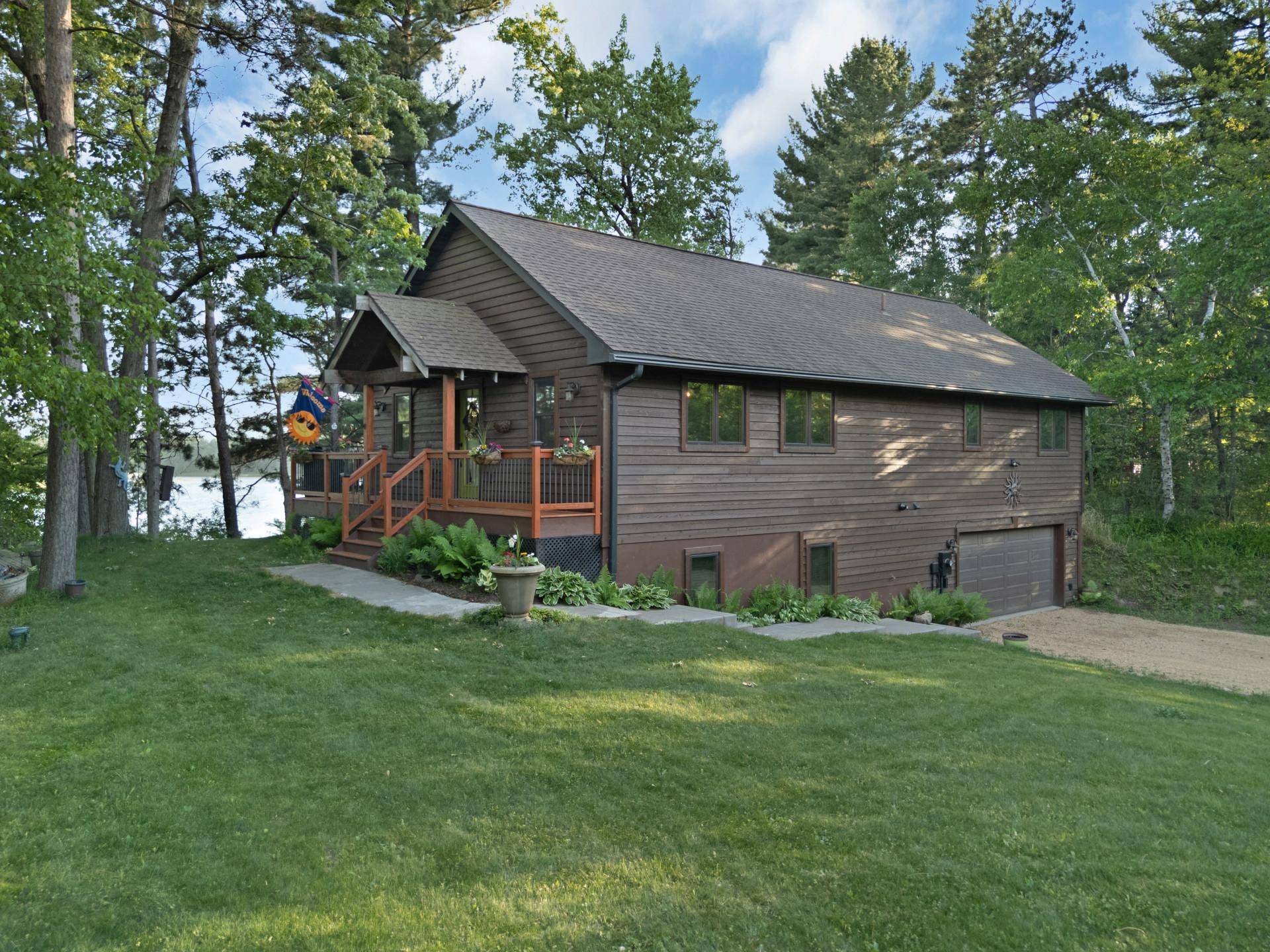 2284 100th ST, New Richmond, WI 54017