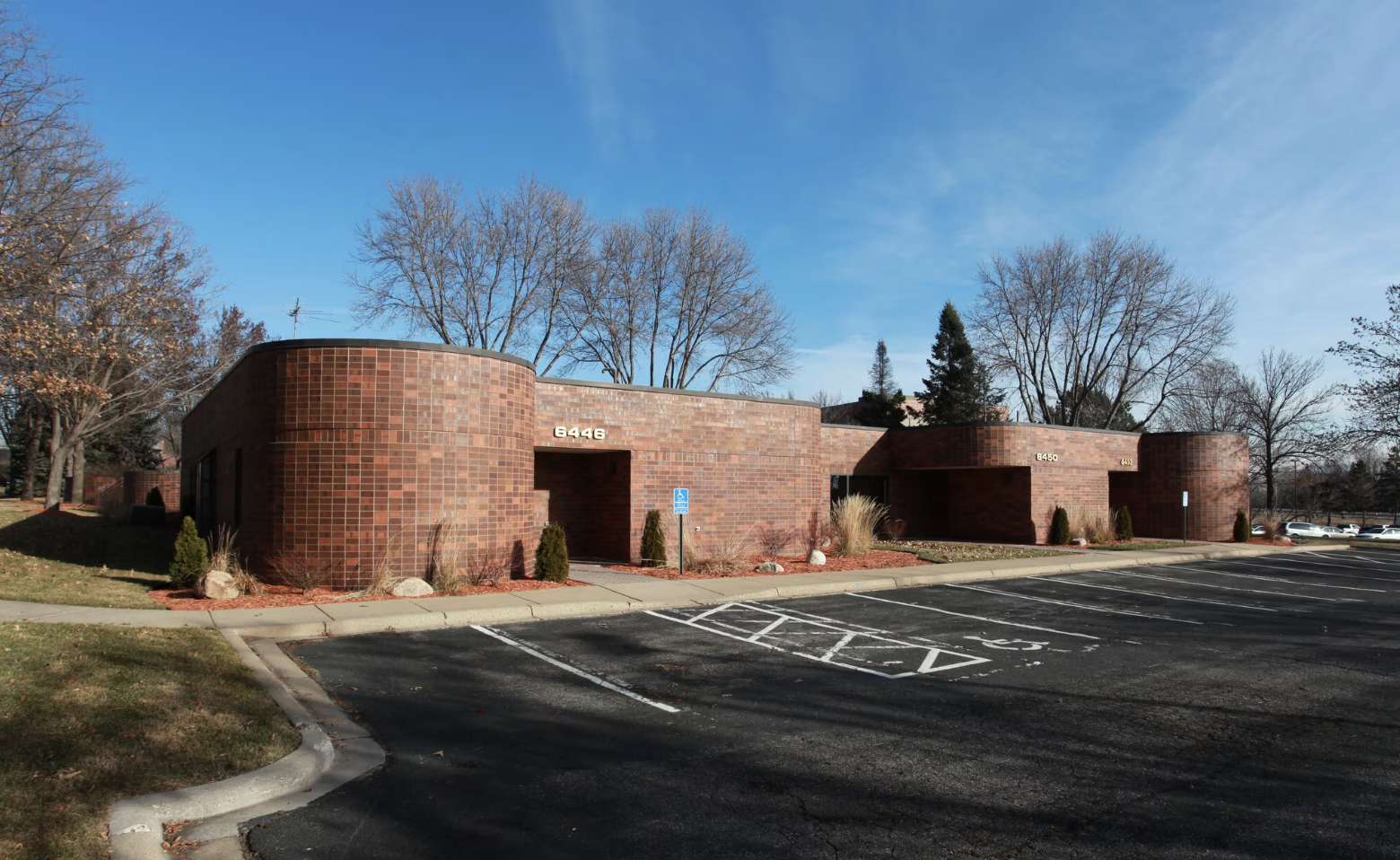 6446 City West Pkwy, Eden Prairie, MN 55344