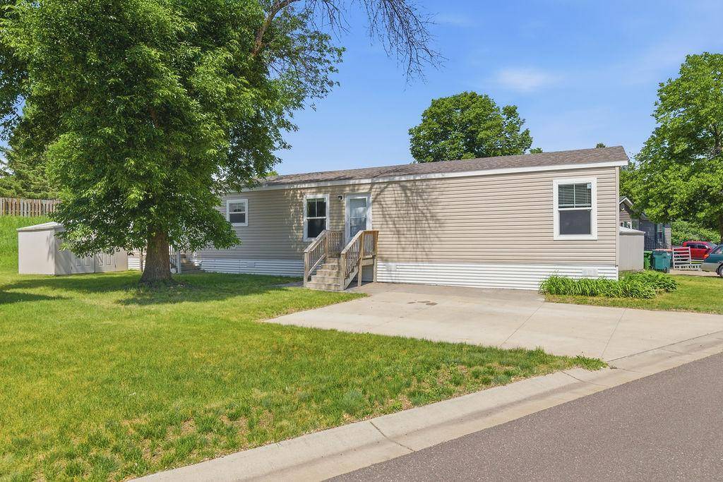 10162 Pierce PL NE, Blaine, MN 55434