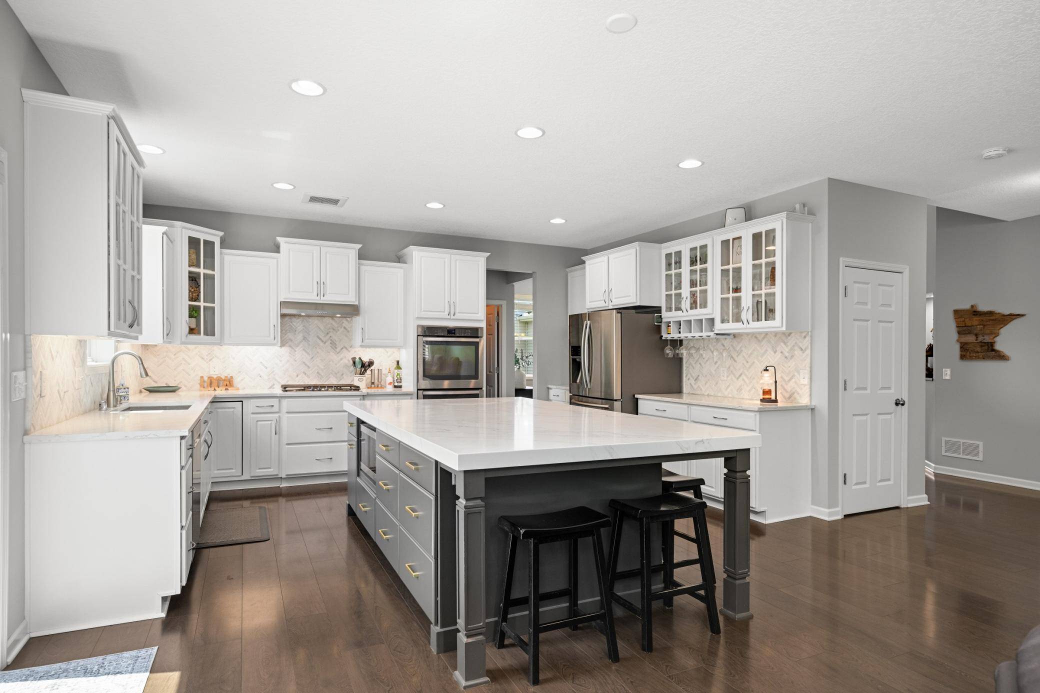 7283 Archer TRL, Inver Grove Heights, MN 55077