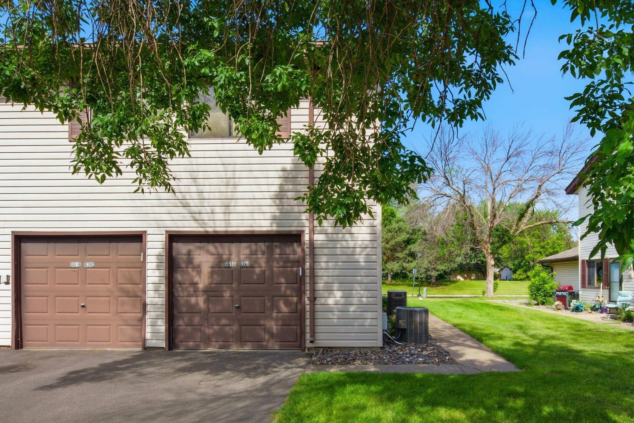 6616 83rd CT N, Brooklyn Park, MN 55445