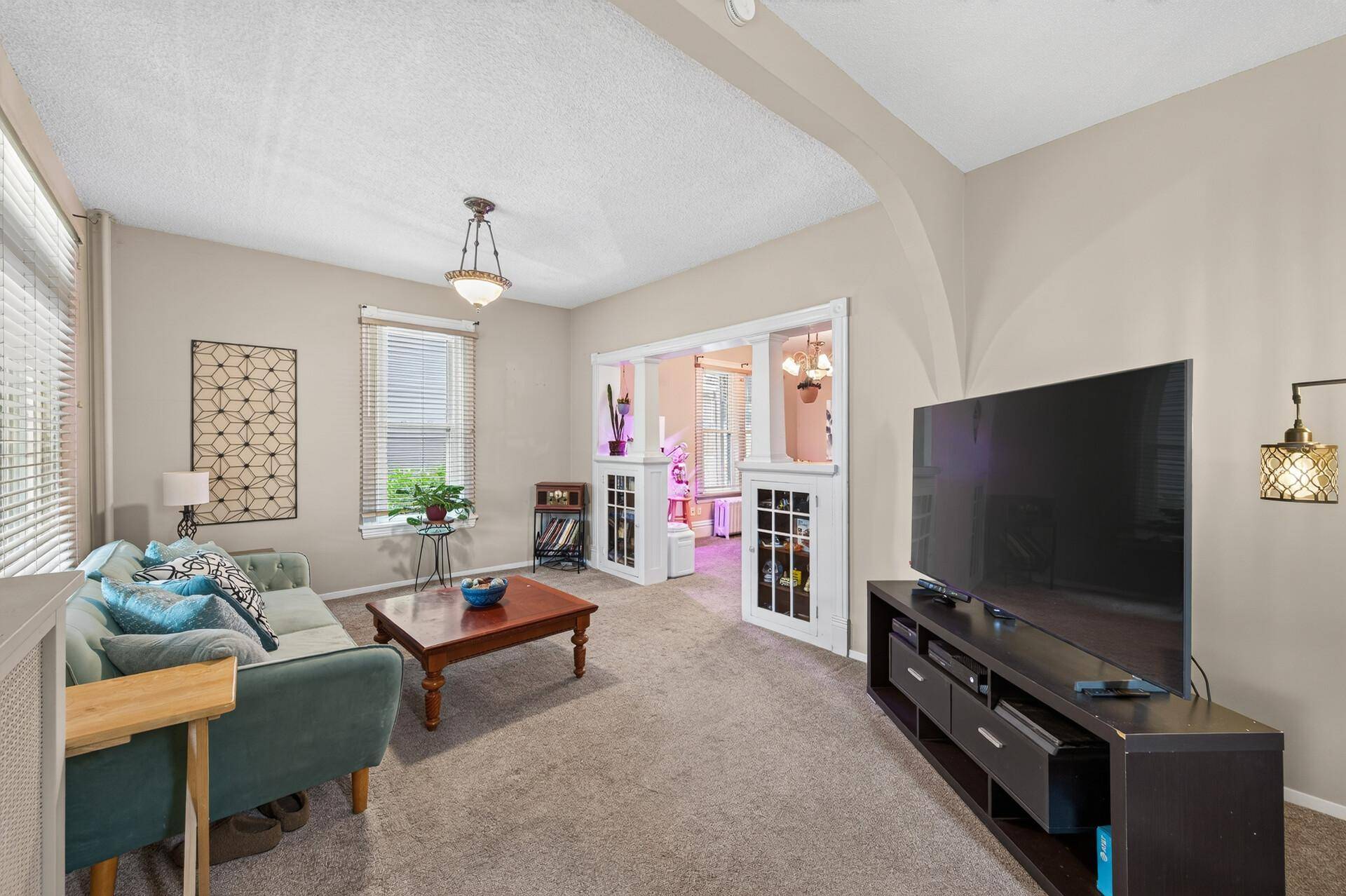233 4th AVE N, South Saint Paul, MN 55075