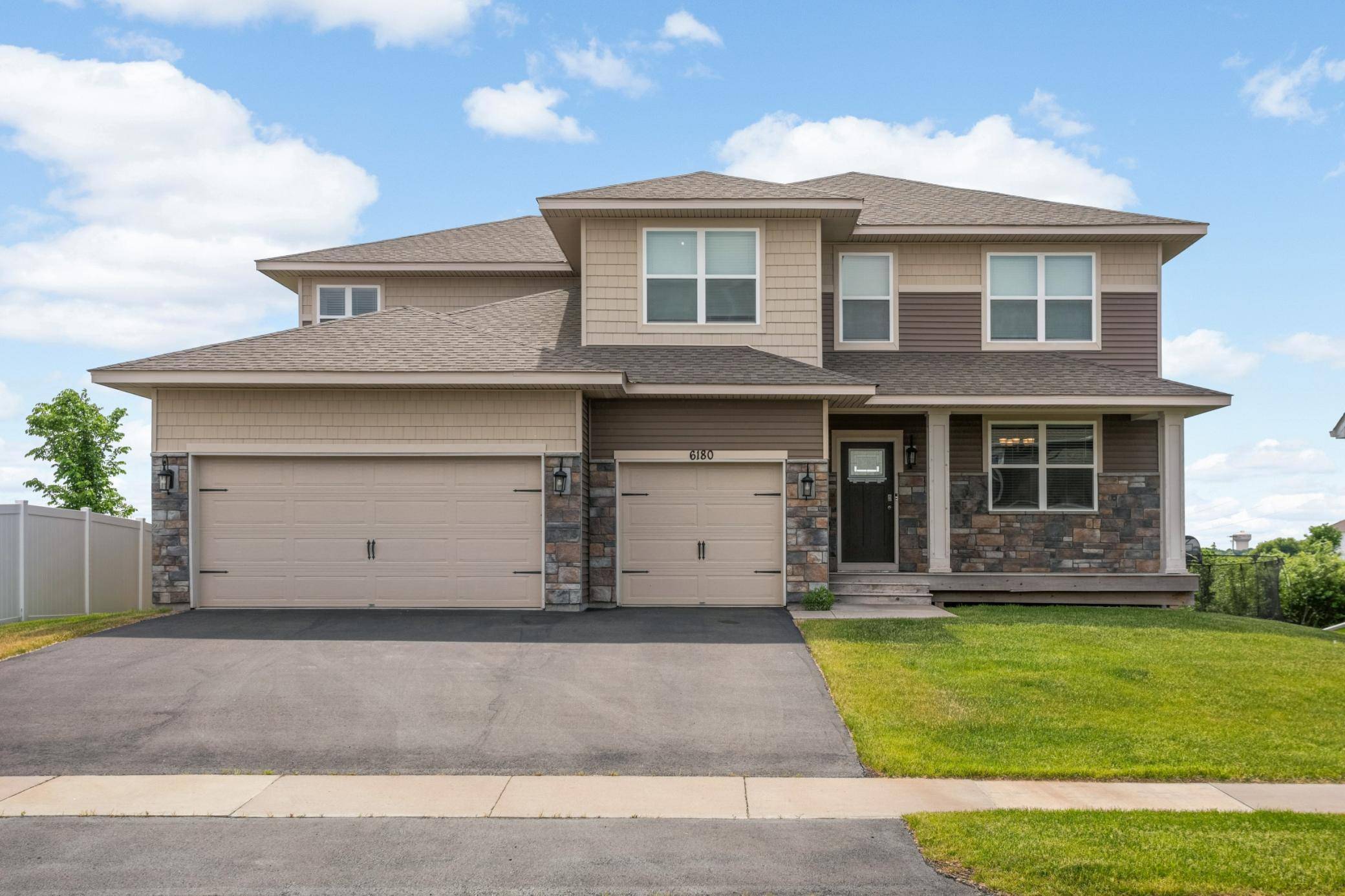 6180 Martin AVE NE, Albertville, MN 55301