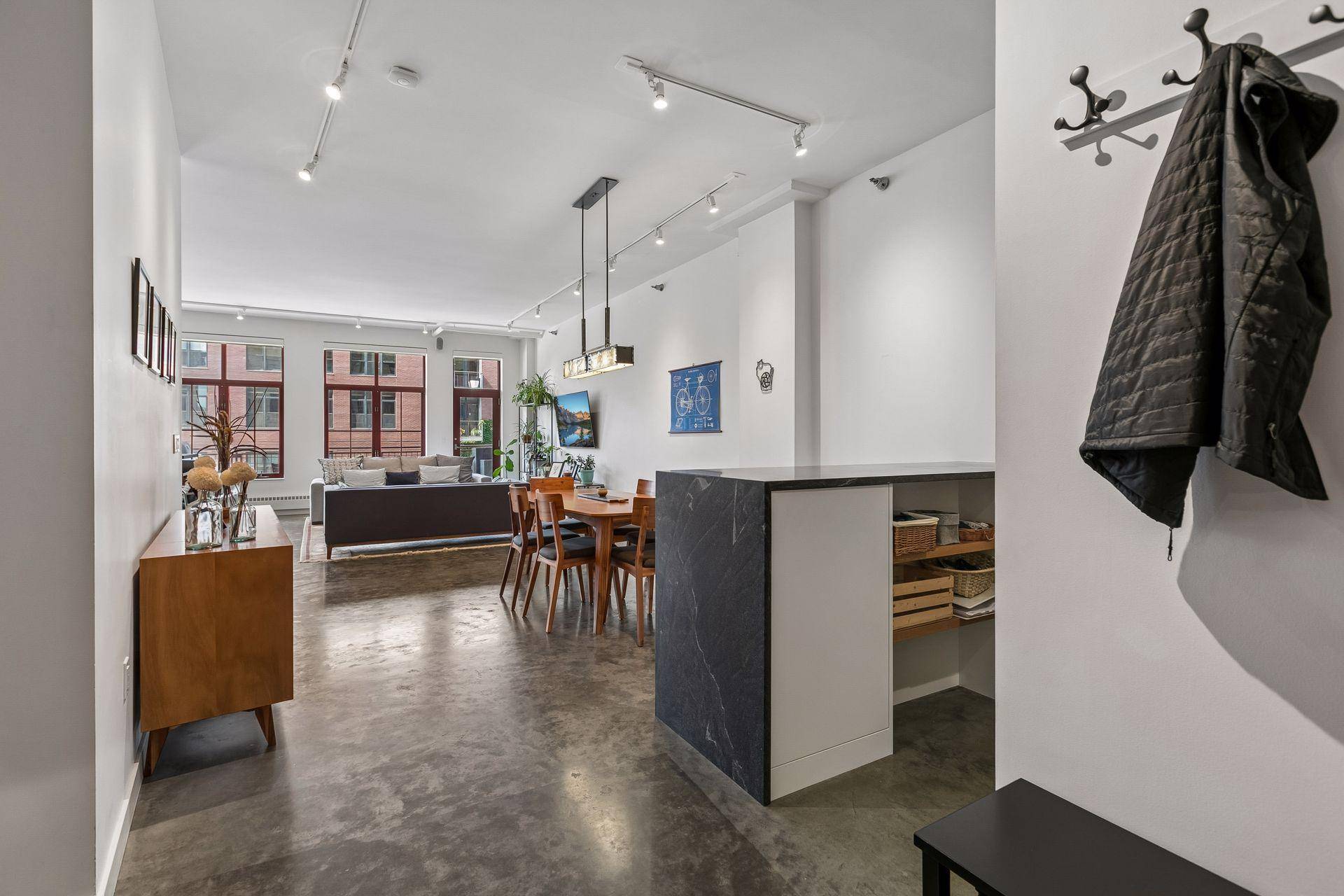 600 S 2nd ST #S302, Minneapolis, MN 55401