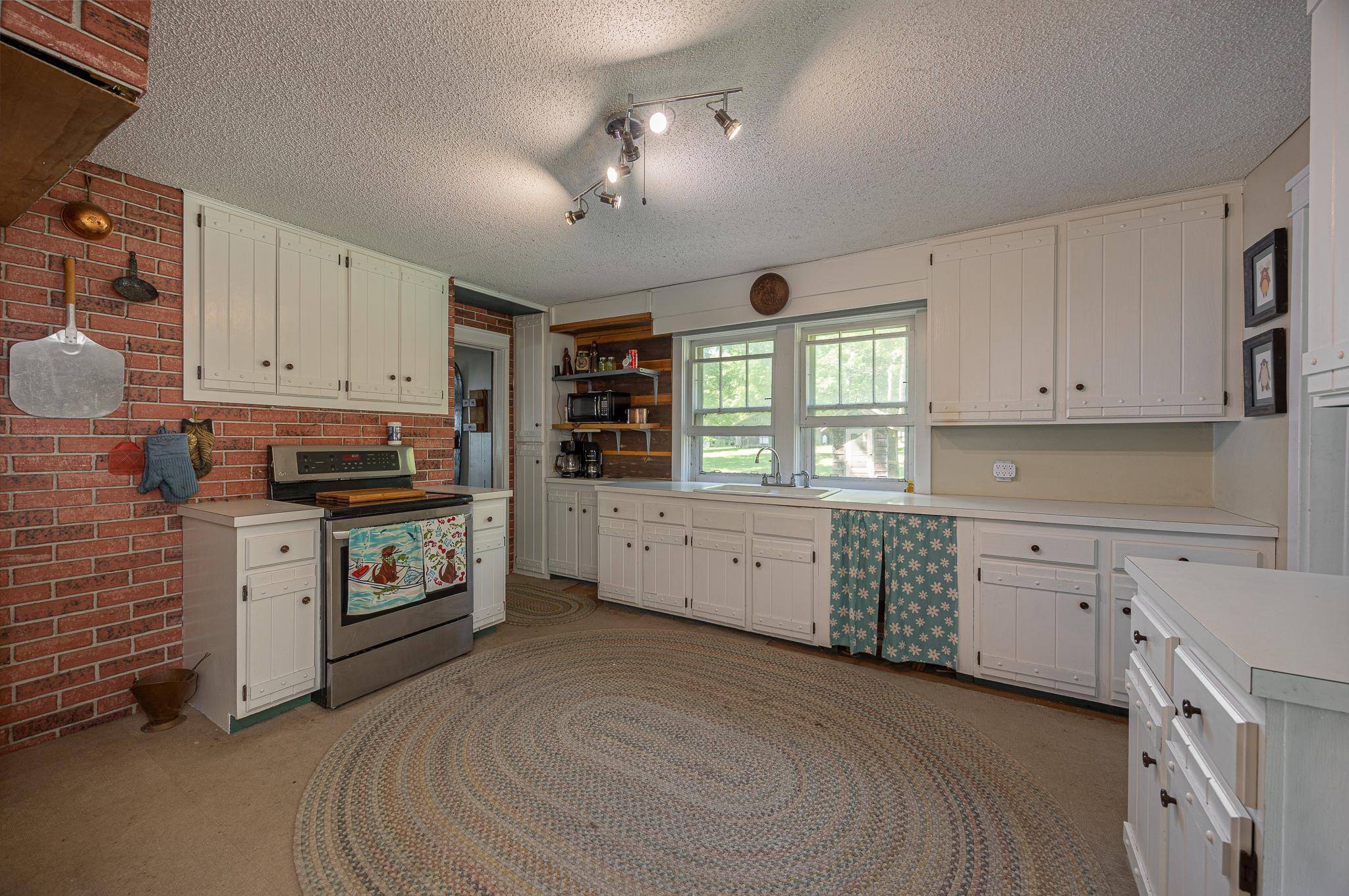 8612 Cabin Camp DR NE, Remer, MN 56672