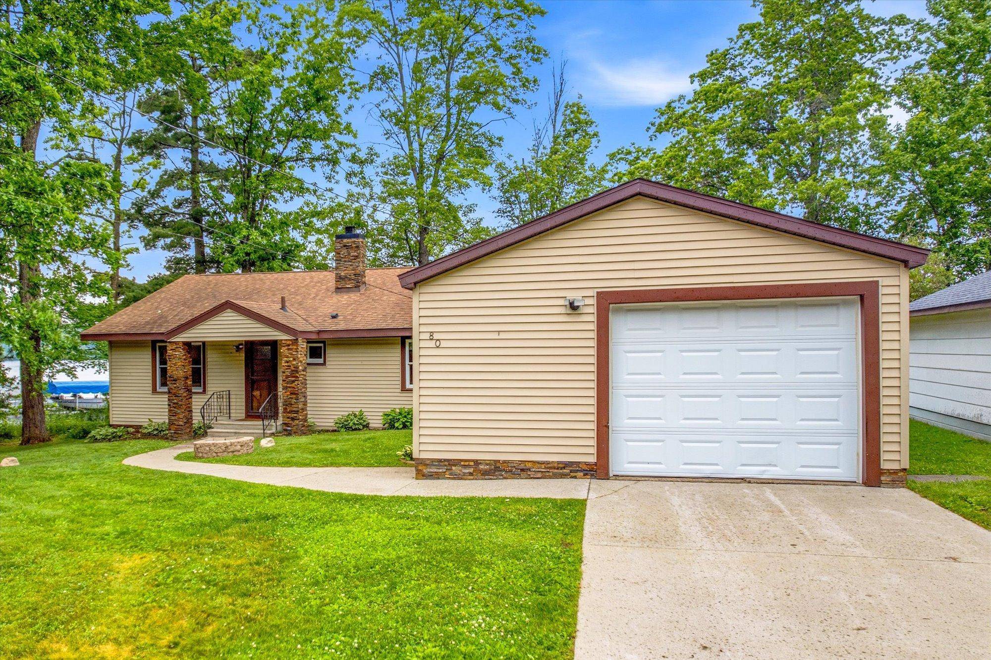 80 Monroe AVE, Rice Lake, WI 54868