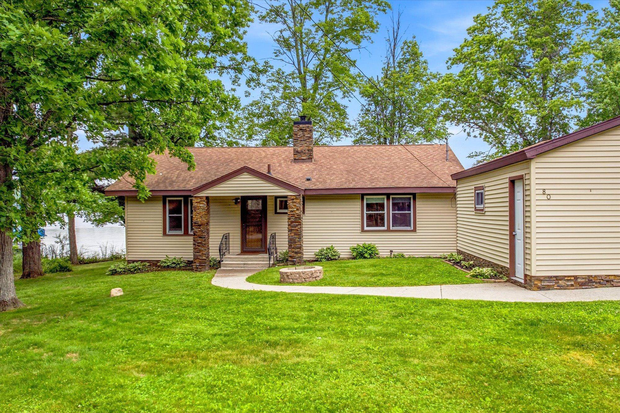80 Monroe AVE, Rice Lake, WI 54868