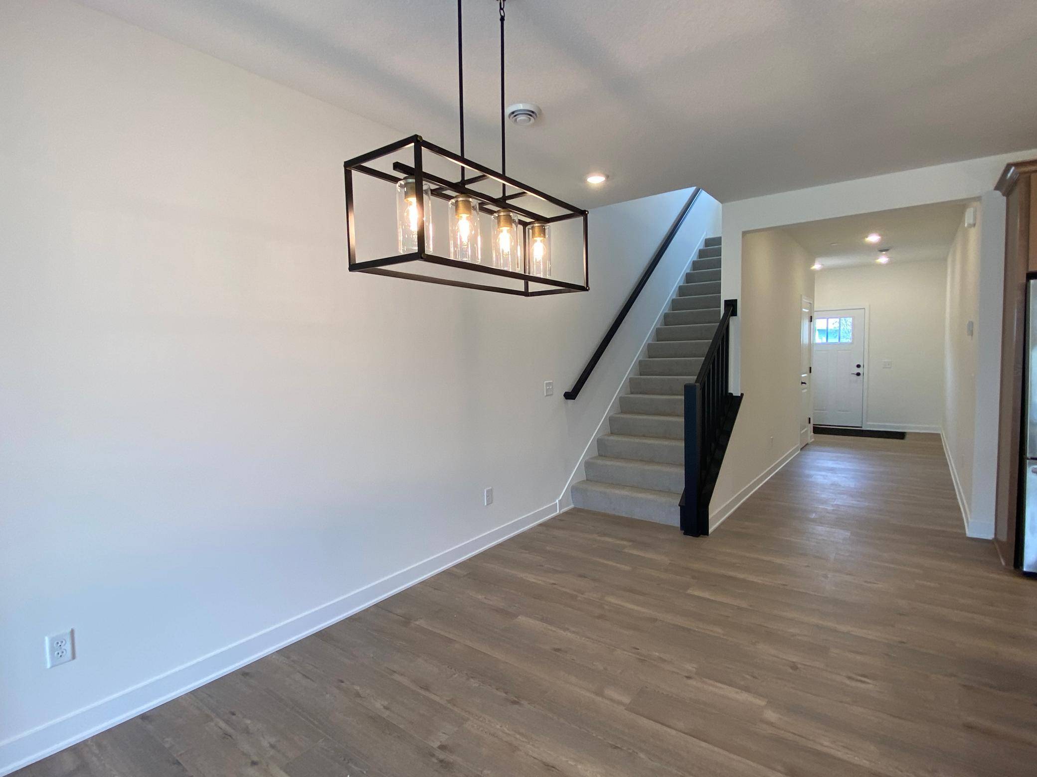 13789 Hollybrook CIR, Apple Valley, MN 55124