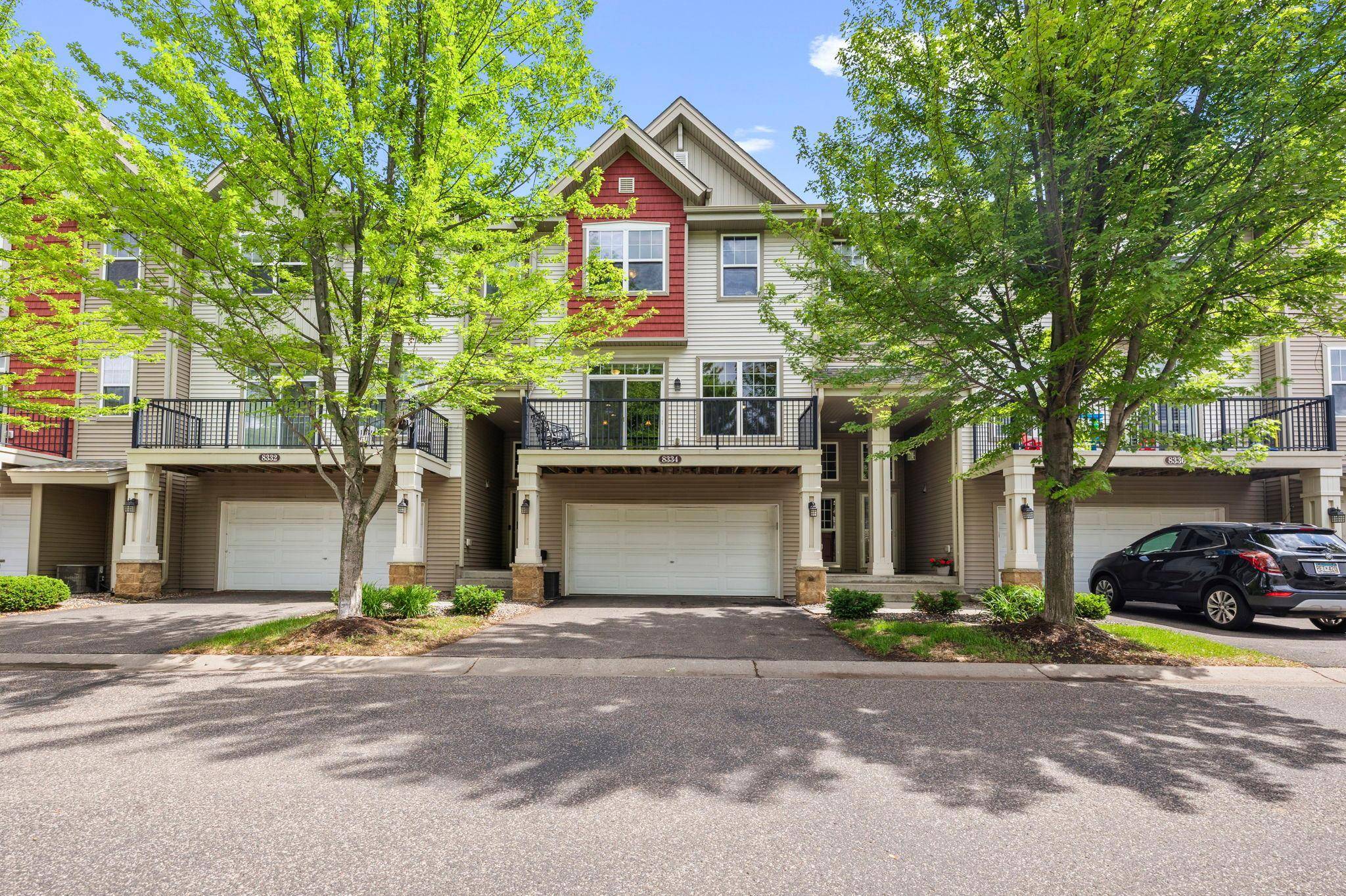8334 Emery Pkwy N #2408, Champlin, MN 55316
