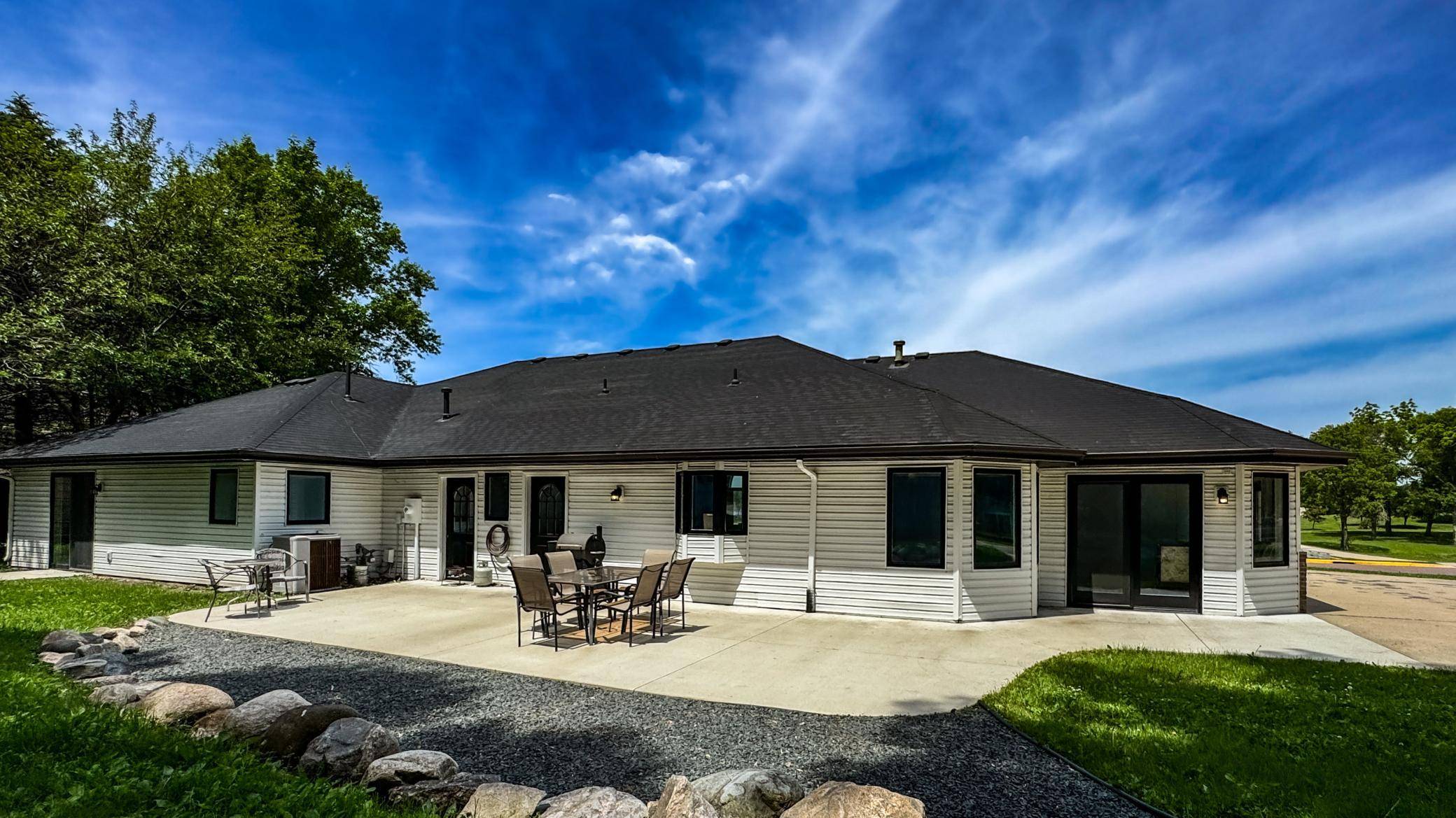 203 Frank AVE NW, Elysian, MN 56028