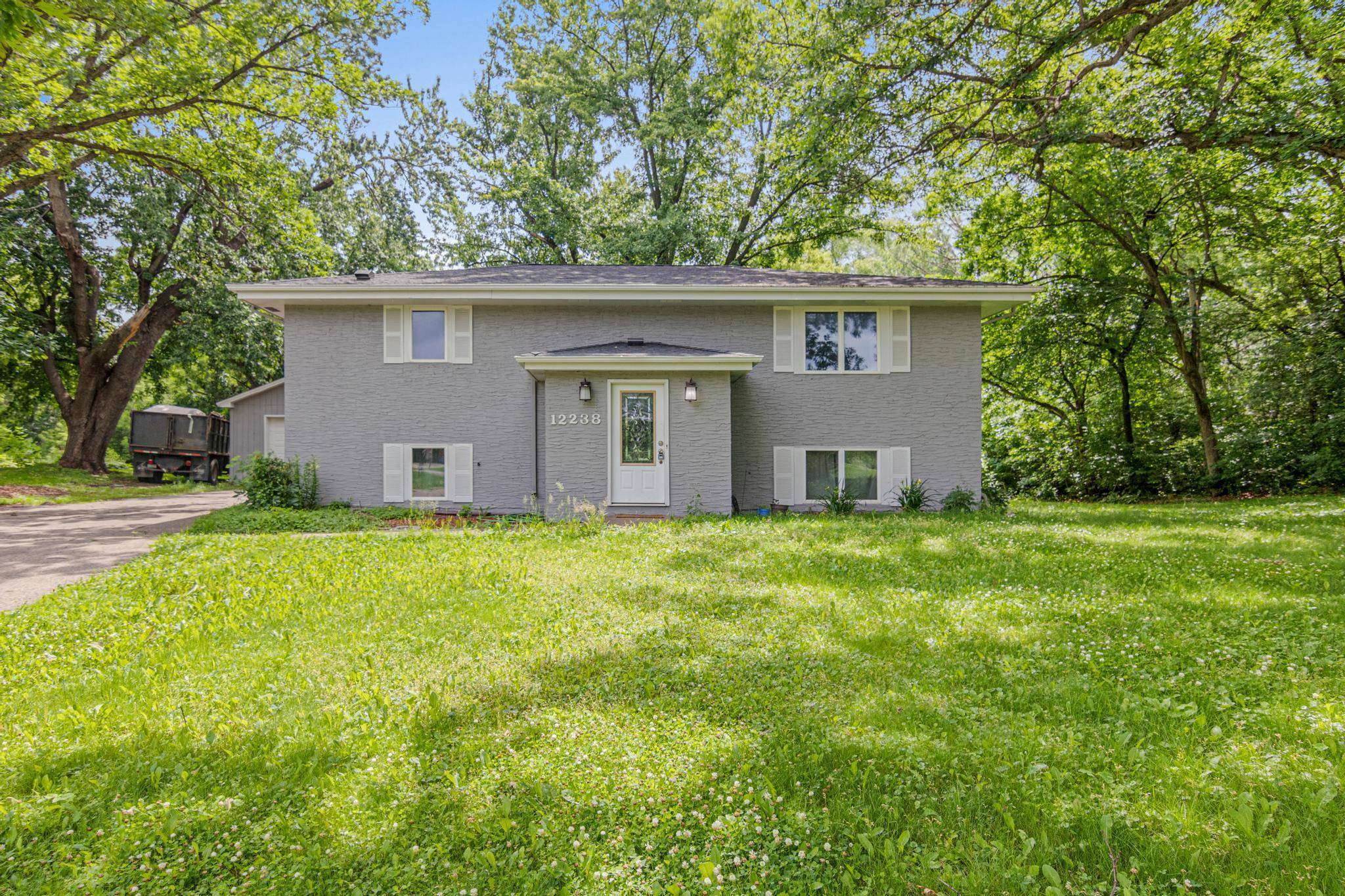 12238 S Robert TRL, Rosemount, MN 55068