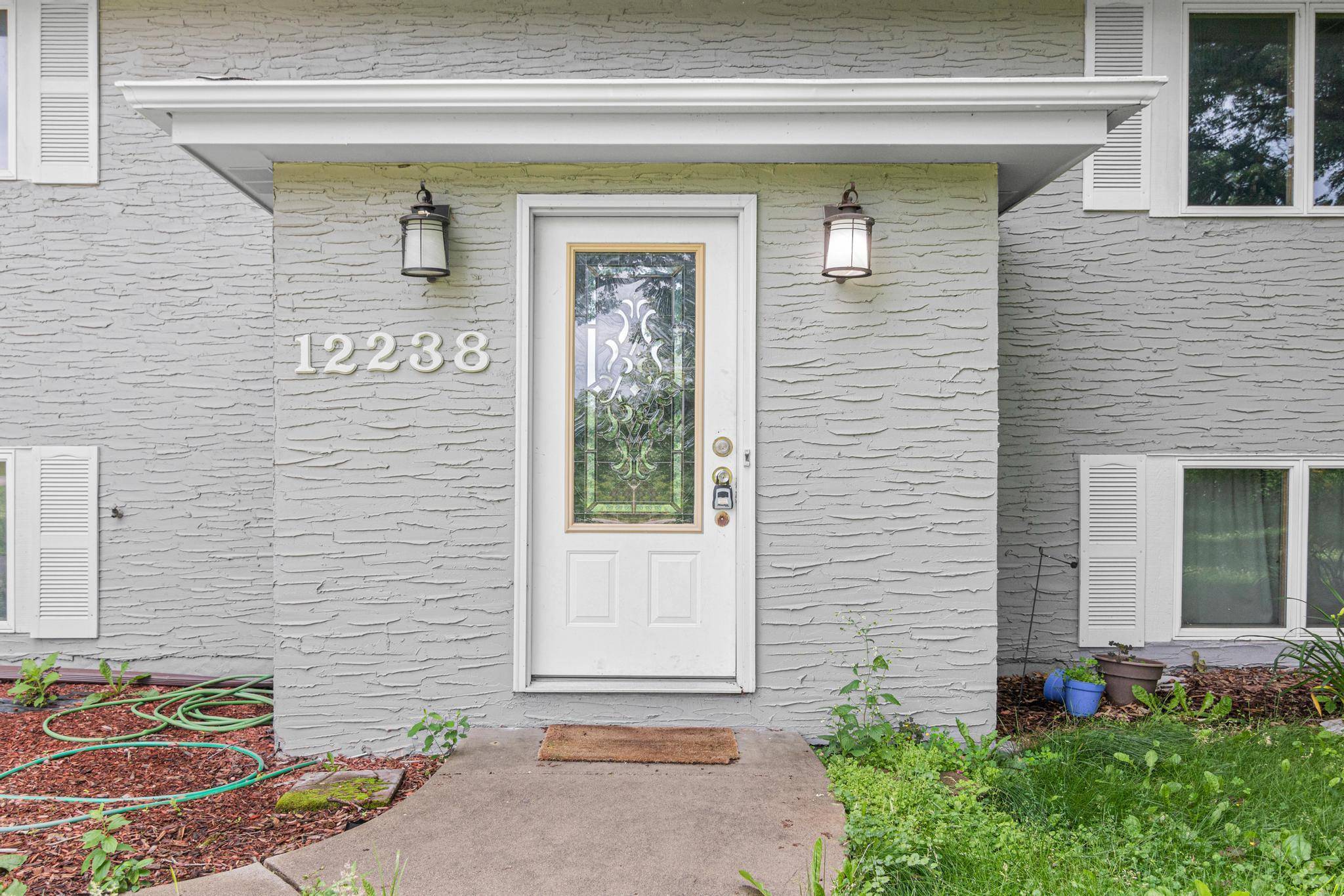 12238 S Robert TRL, Rosemount, MN 55068