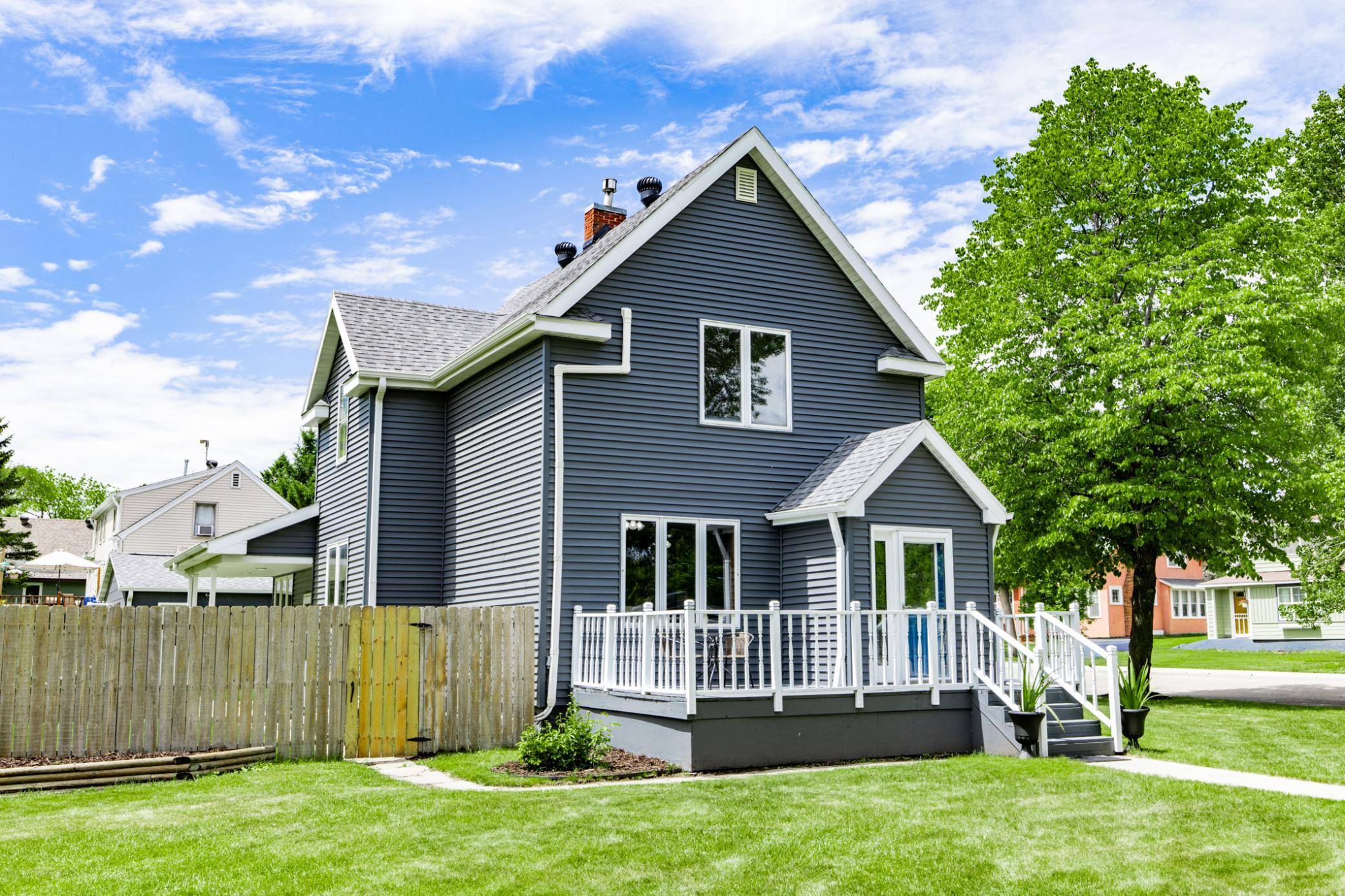 521 9th ST, Hawley, MN 56549