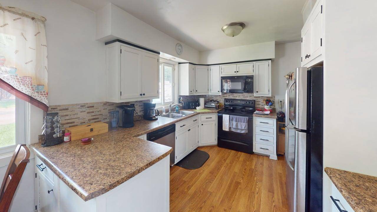 1306 11th ST SE, Saint Cloud, MN 56304