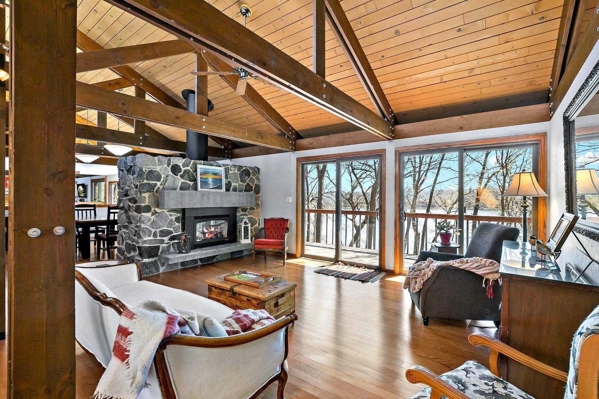 7481 Long Lake RD, Willmar, MN 56201