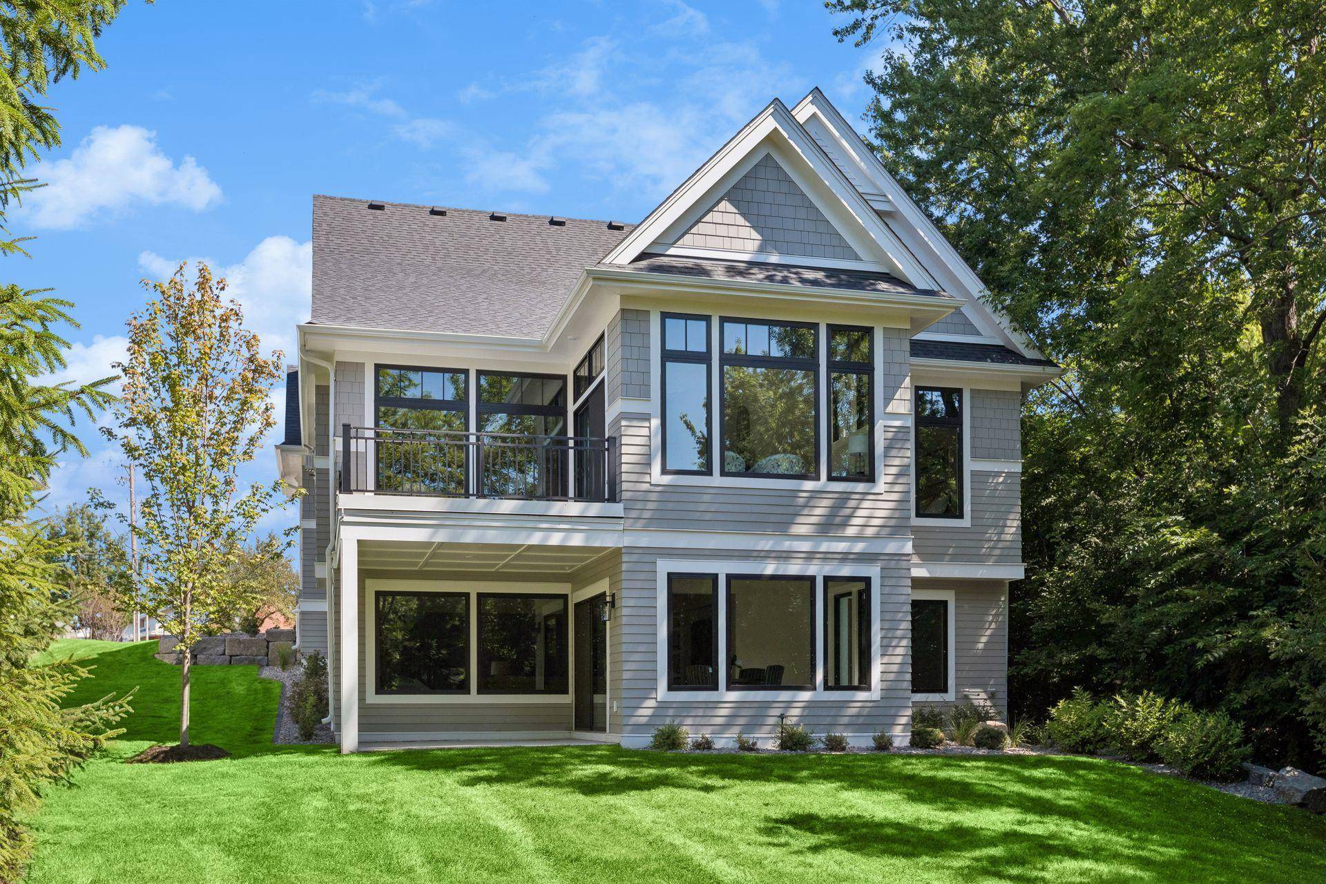 270 Wayzata BLVD E, Wayzata, MN 55391