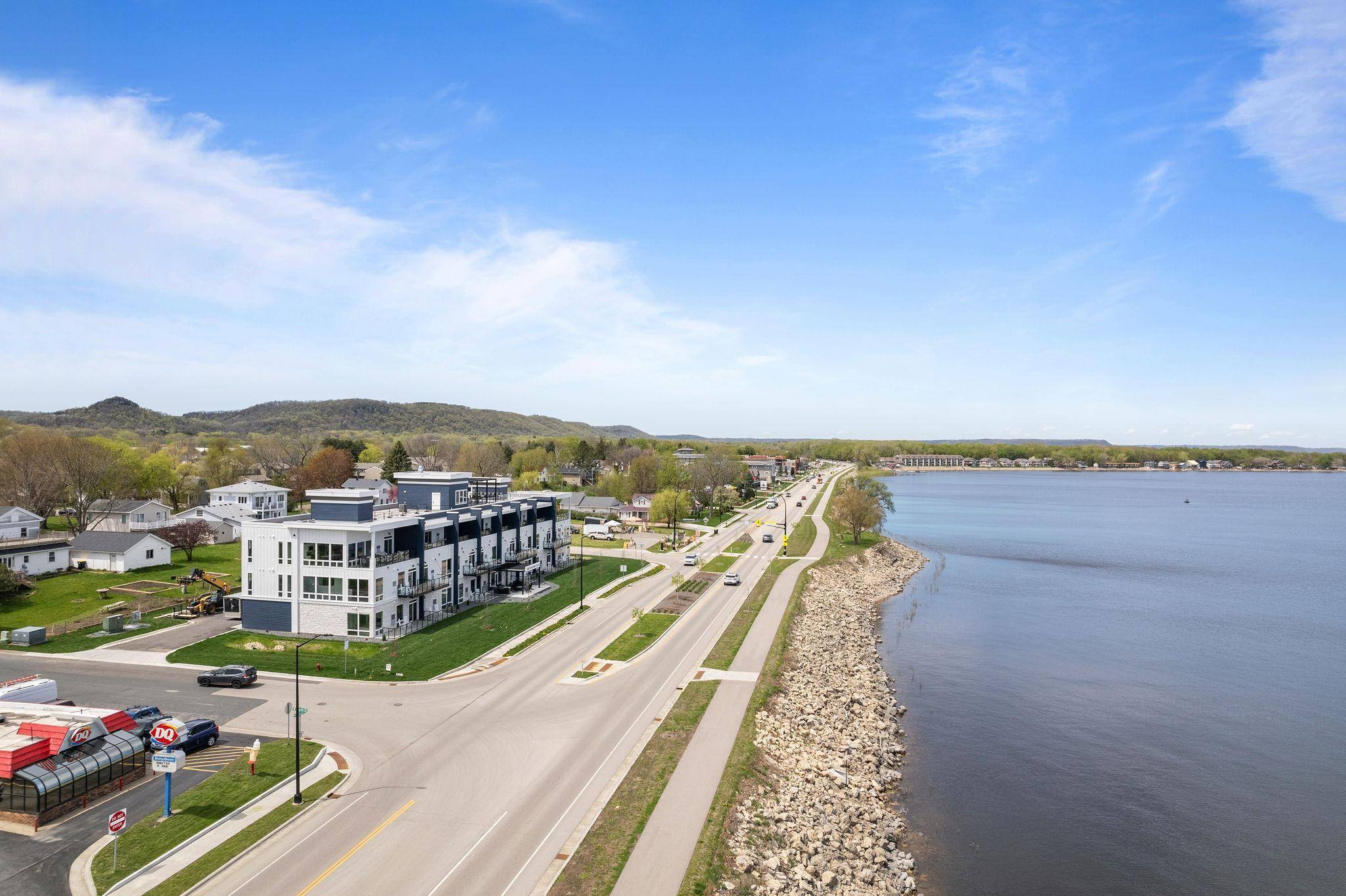 907 N Lakeshore DR #303, Lake City, MN 55041