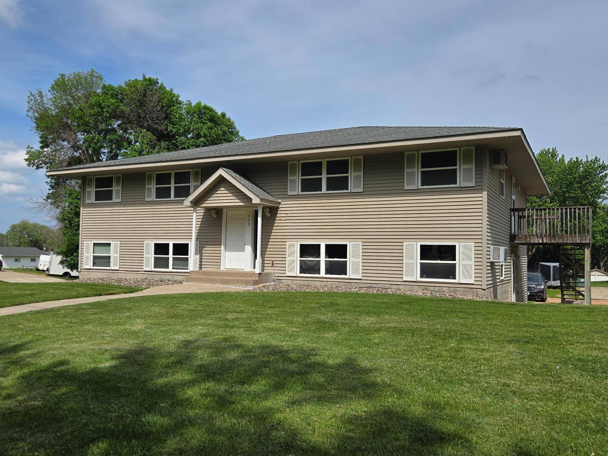 309 5th AVE NW, New Prague, MN 56071