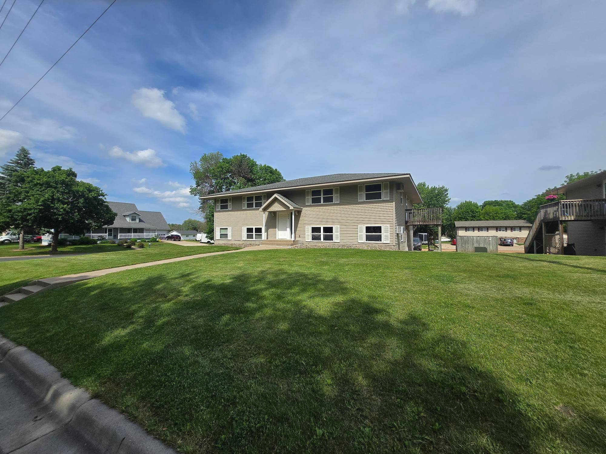 309 5th AVE NW, New Prague, MN 56071