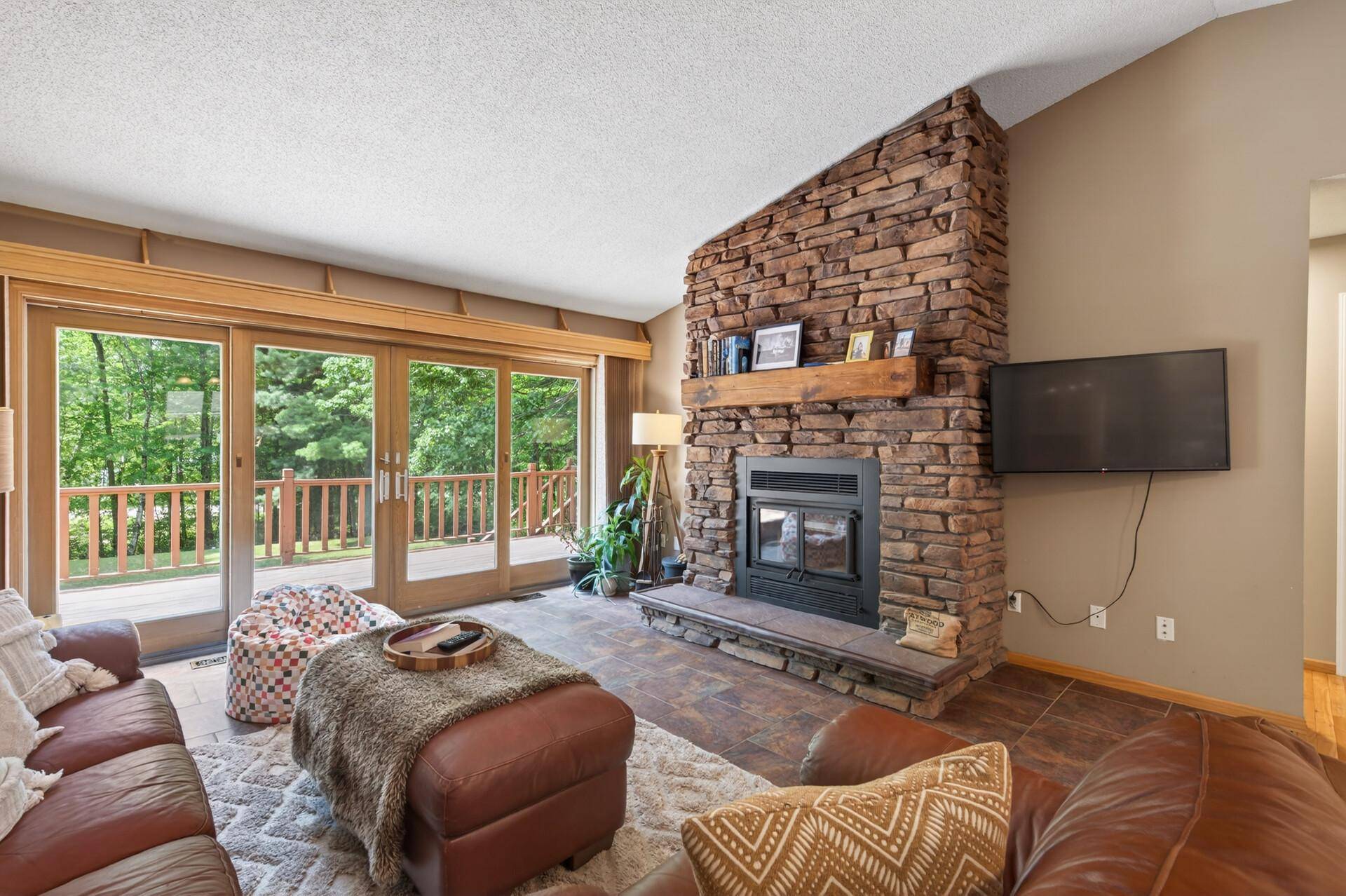 5283 332nd LN NW, Cambridge, MN 55008