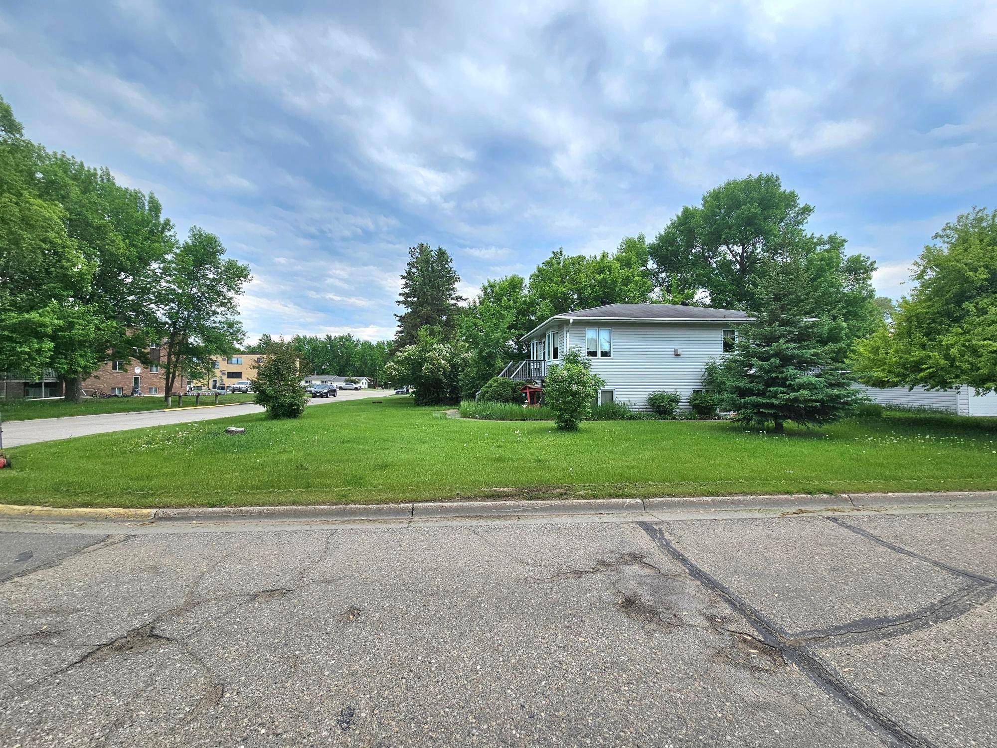 502 Chicago AVE SW, Red Lake Falls, MN 56750