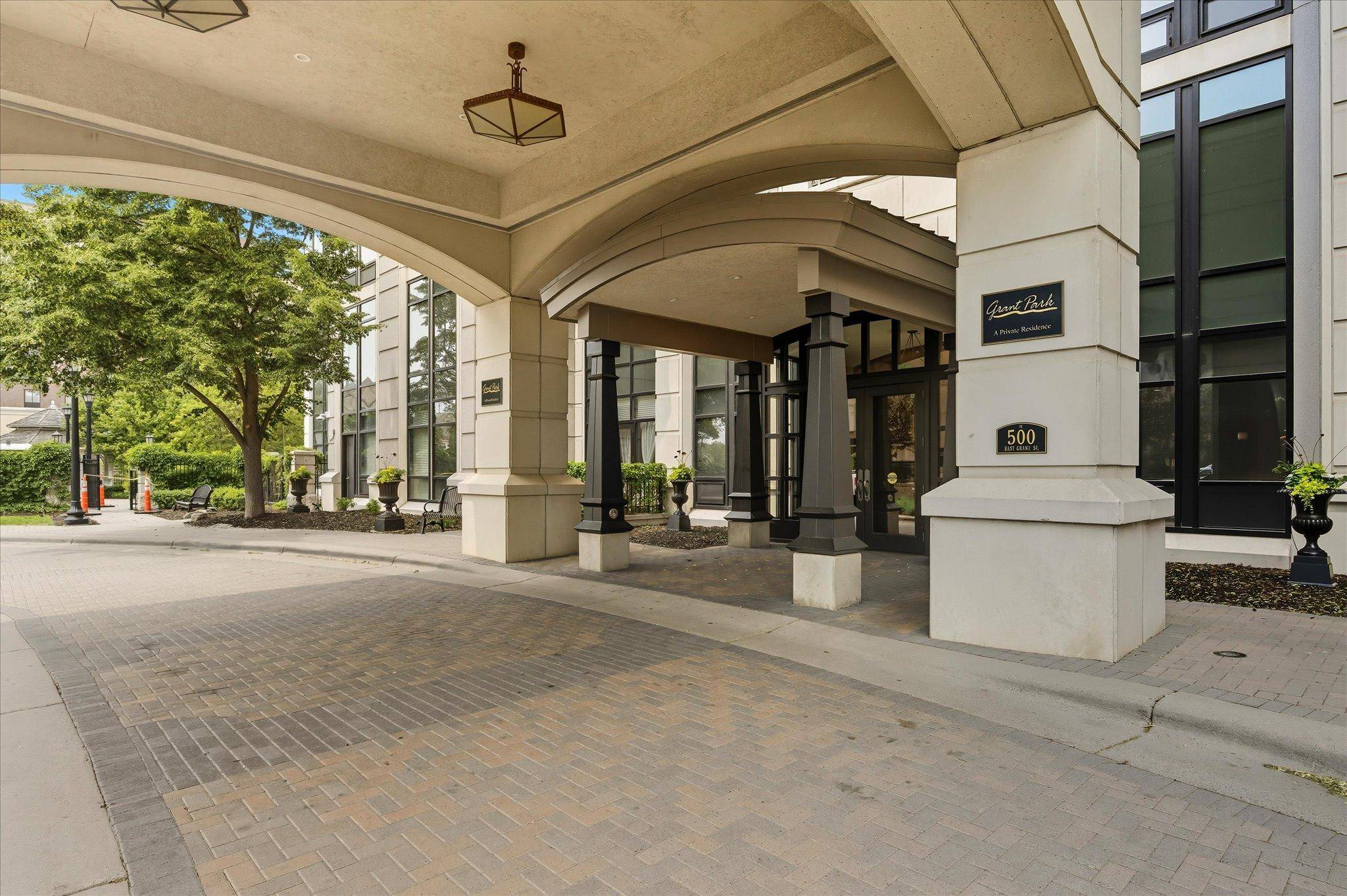 500 E Grant ST #907, Minneapolis, MN 55404