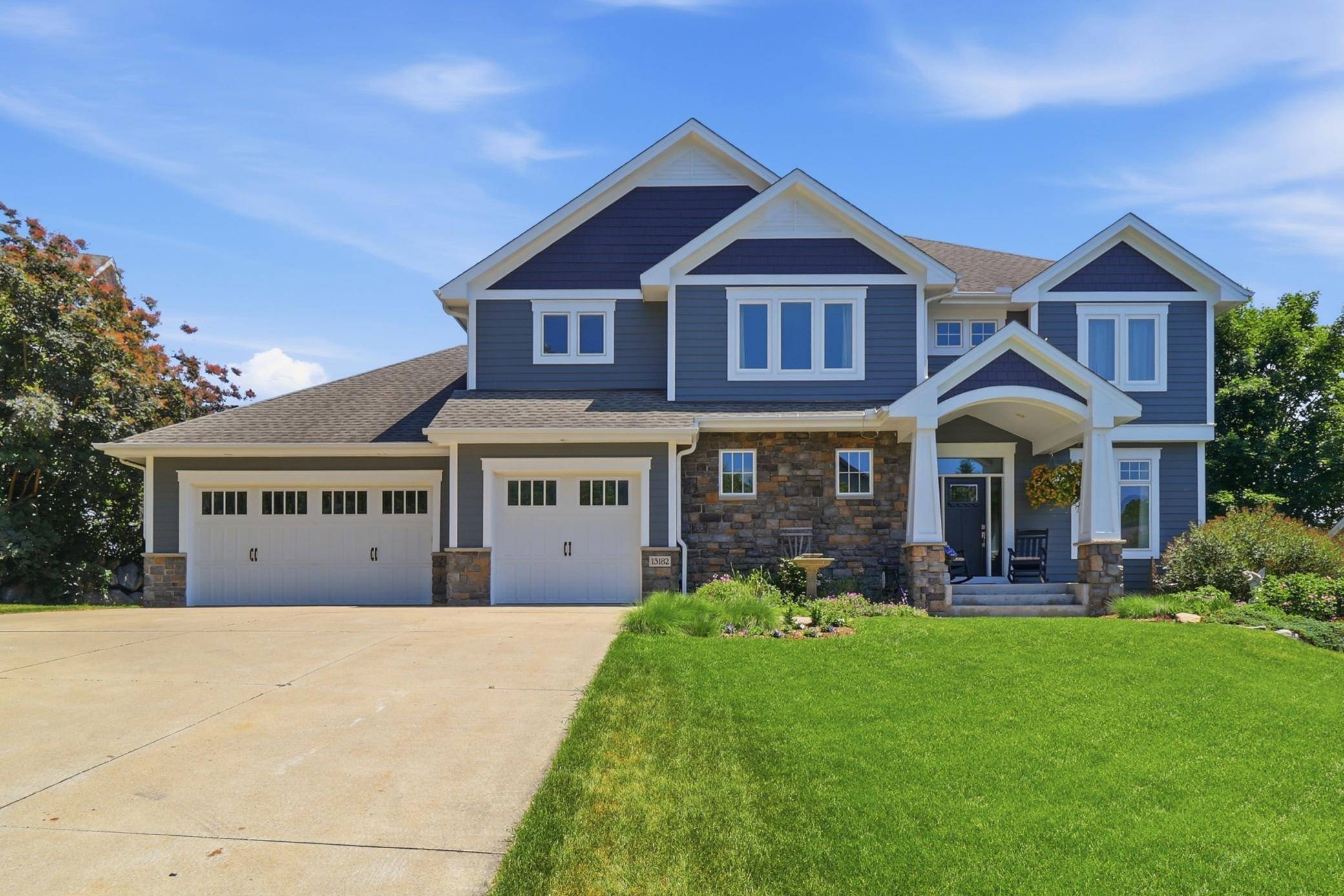 13182 Danube LN, Rosemount, MN 55068