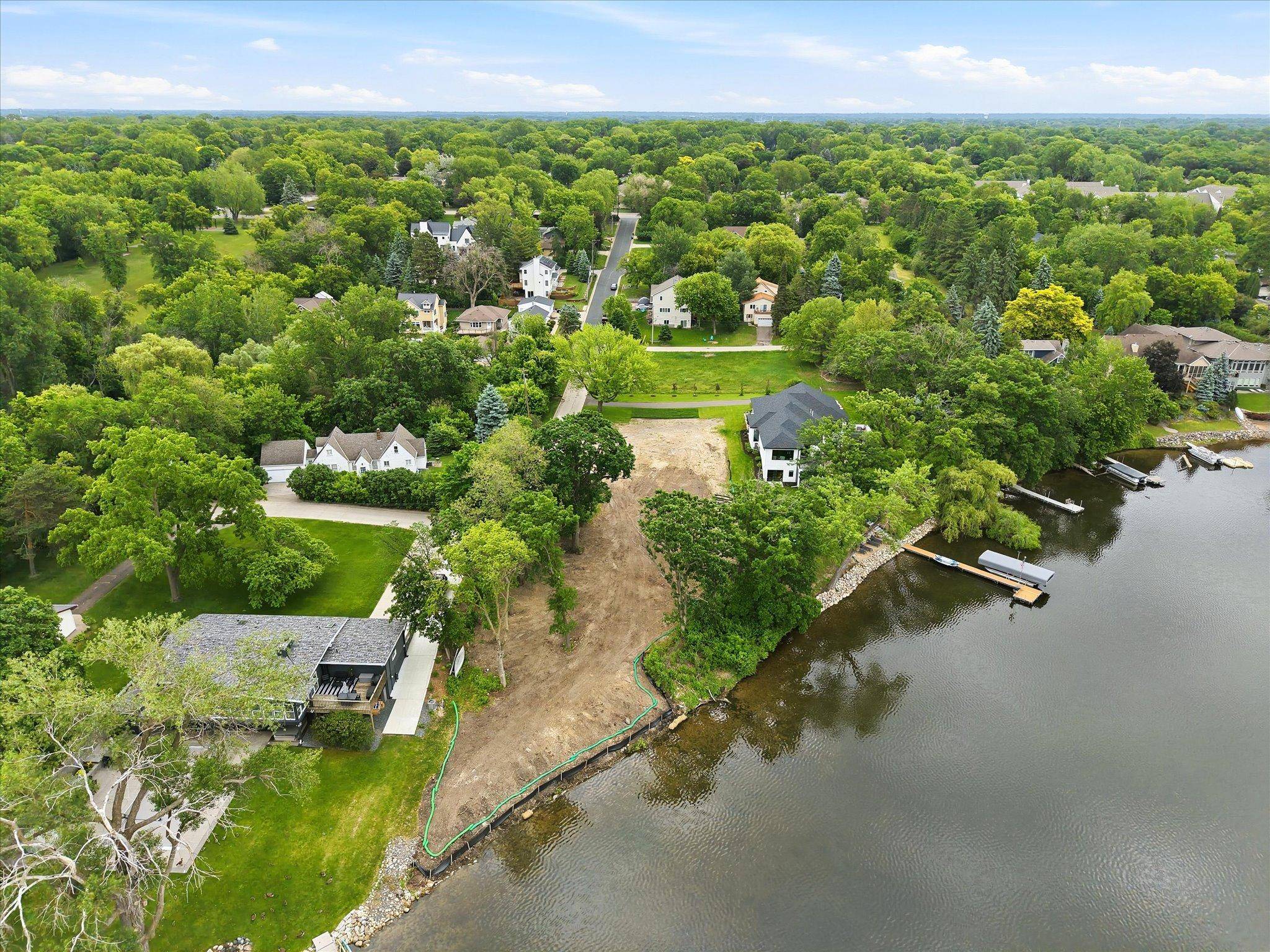 1184 Edgewater AVE, Arden Hills, MN 55112