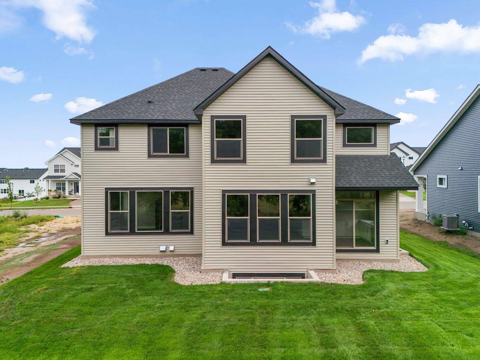 7624 22nd AVE E, Shakopee, MN 55379