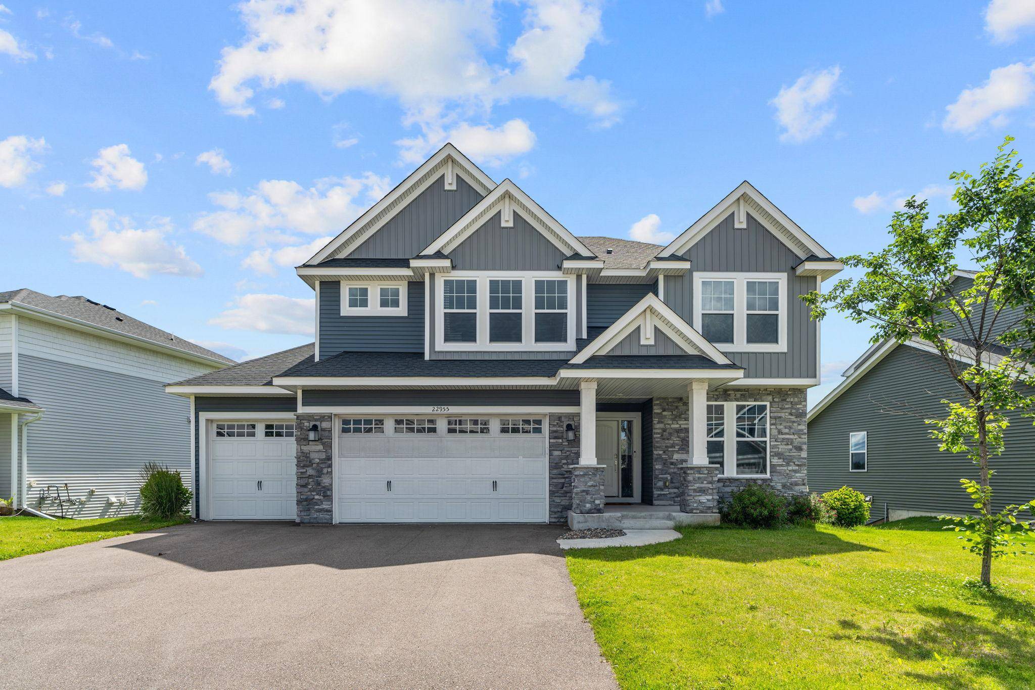 22955 Wood LN, Rogers, MN 55374