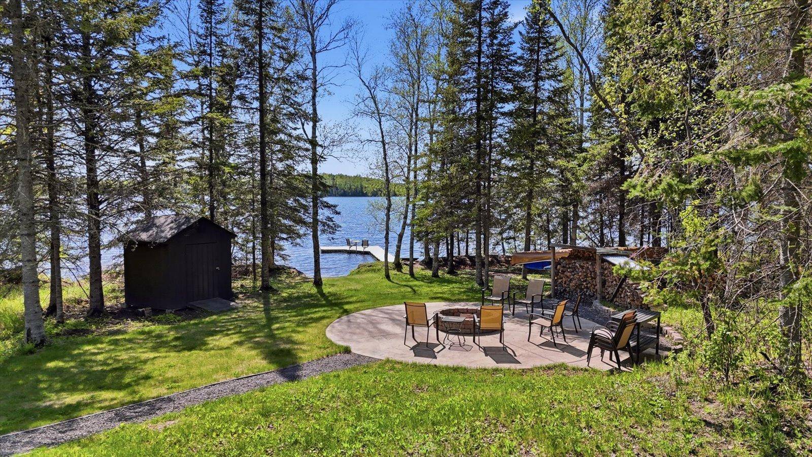 11679 Lakeshore DR, Nashwauk, MN 55769