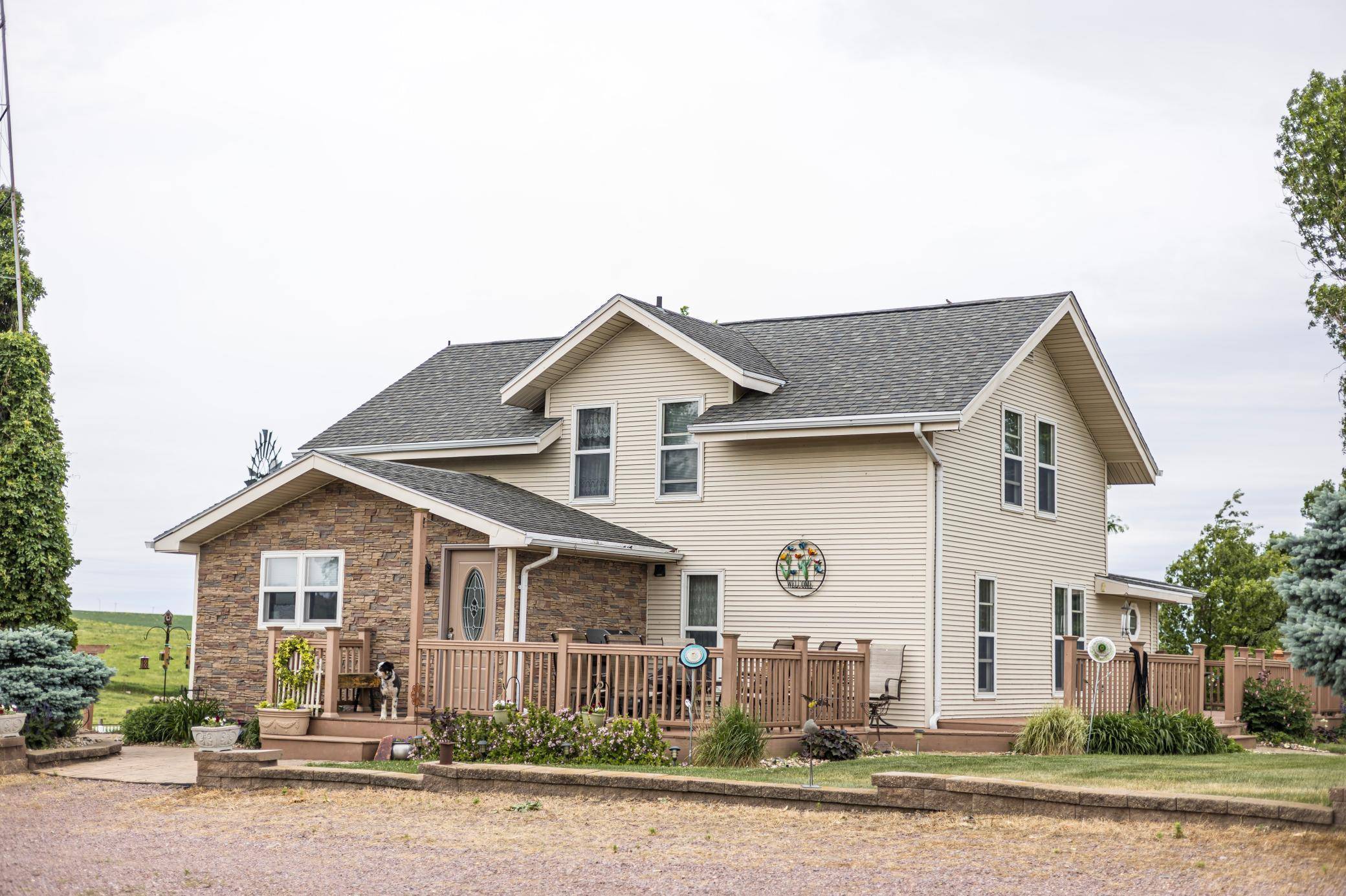 654 91st ST, Beaver Creek, MN 56116