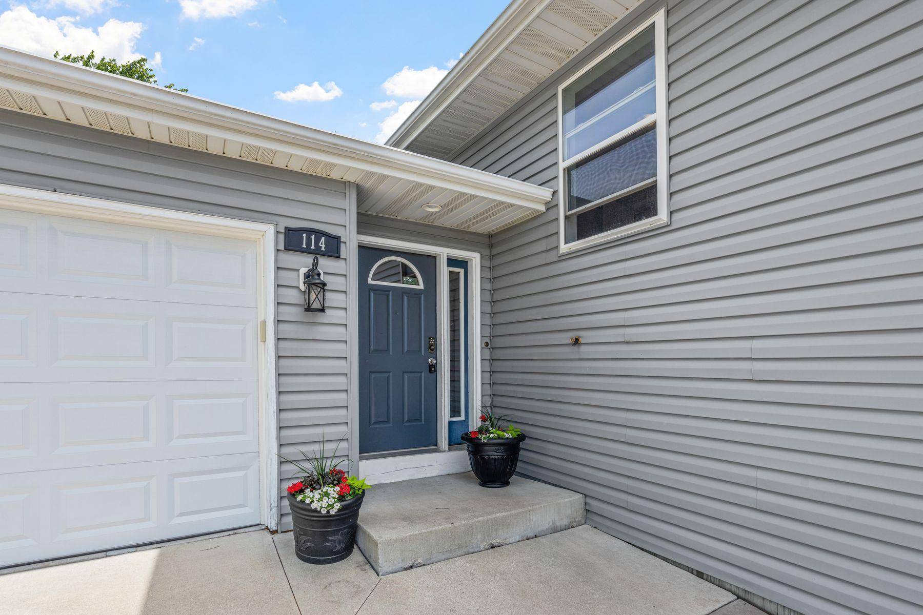 114 Lillie LN SE, Pine Island, MN 55963