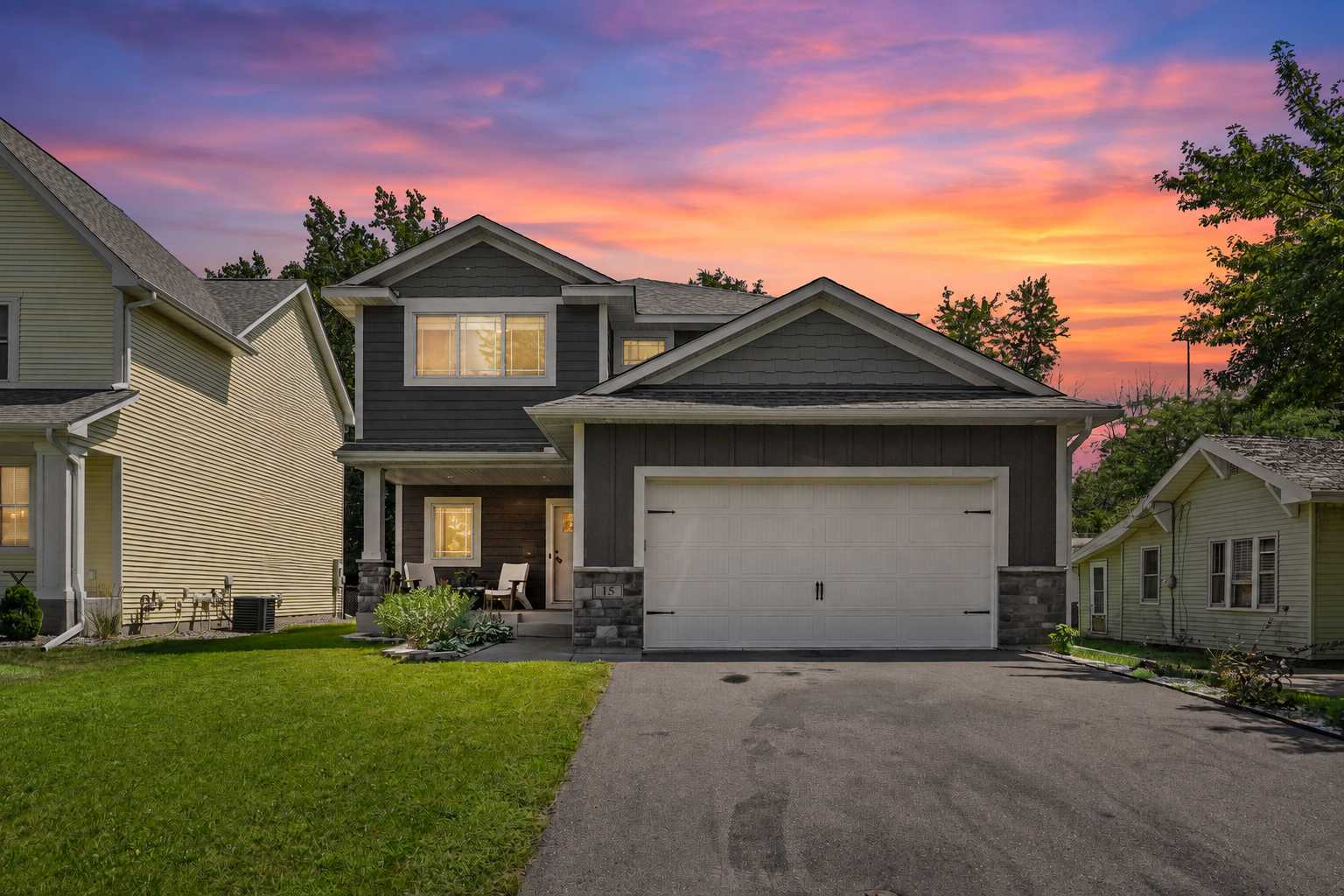 15 Harrison AVE S, Hopkins, MN 55343