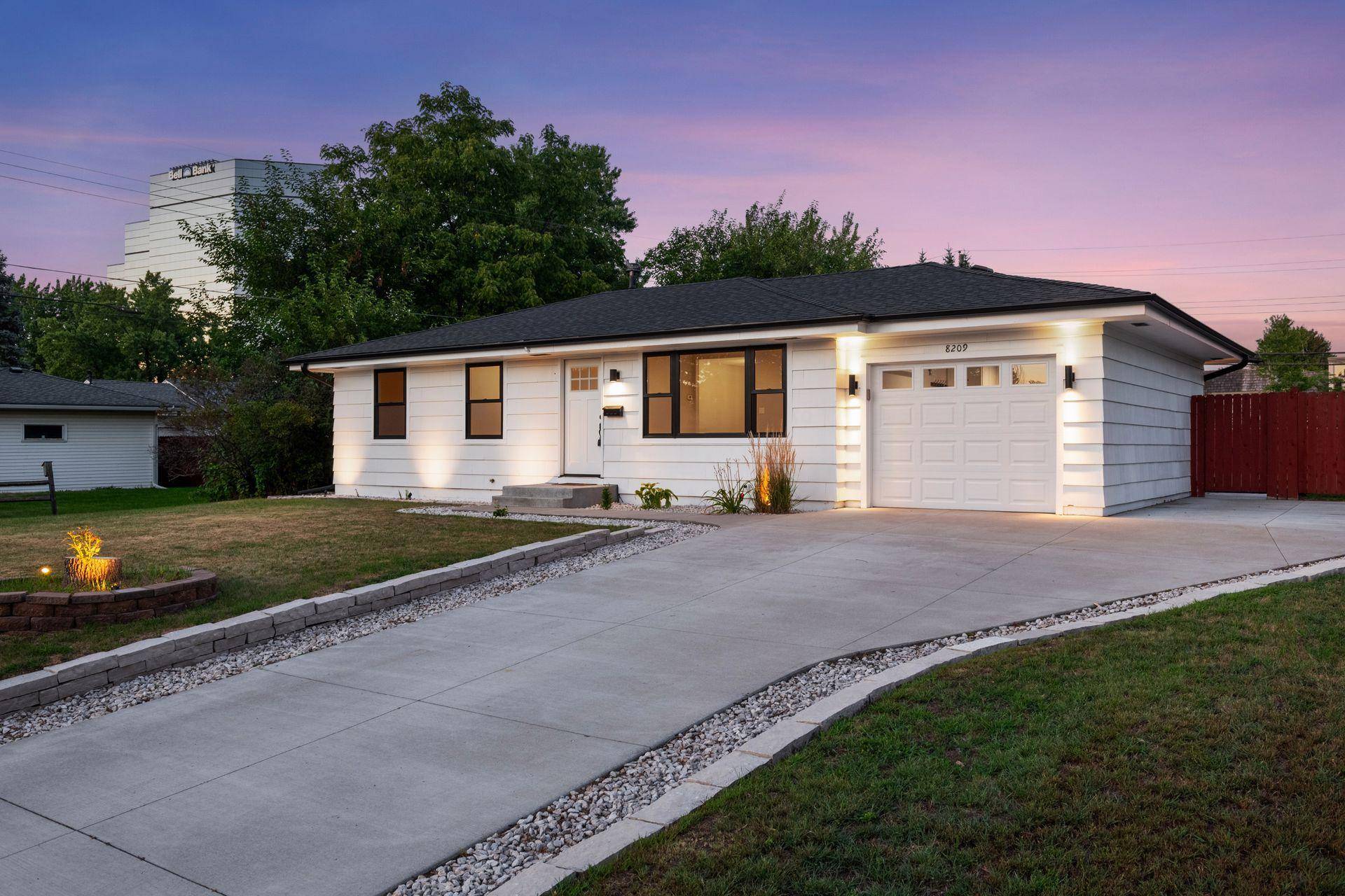 8209 Goodrich RD, Bloomington, MN 55437
