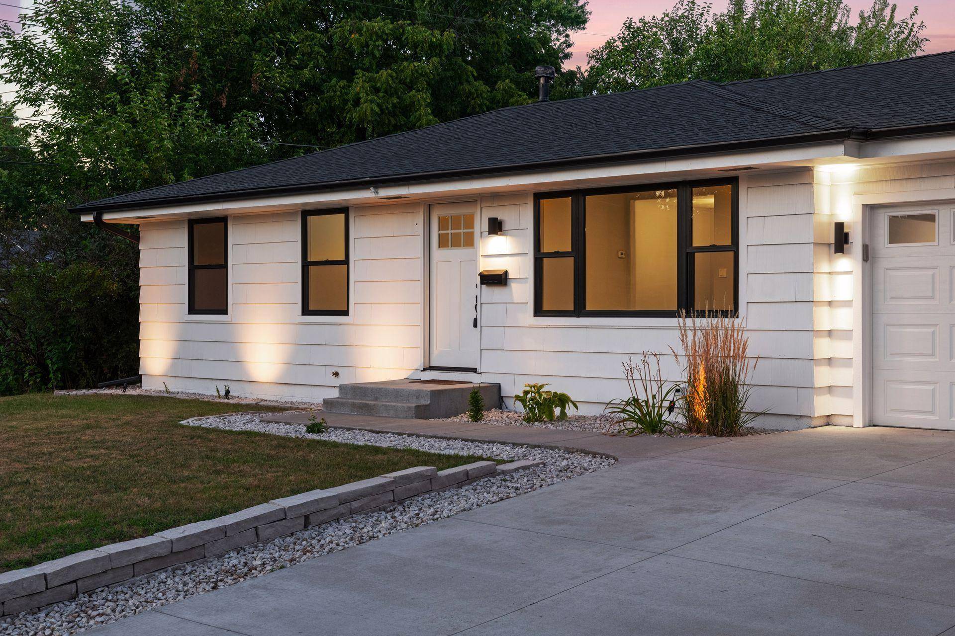 8209 Goodrich RD, Bloomington, MN 55437