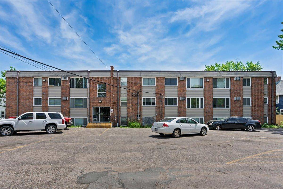 3520 12th AVE S, Minneapolis, MN 55407