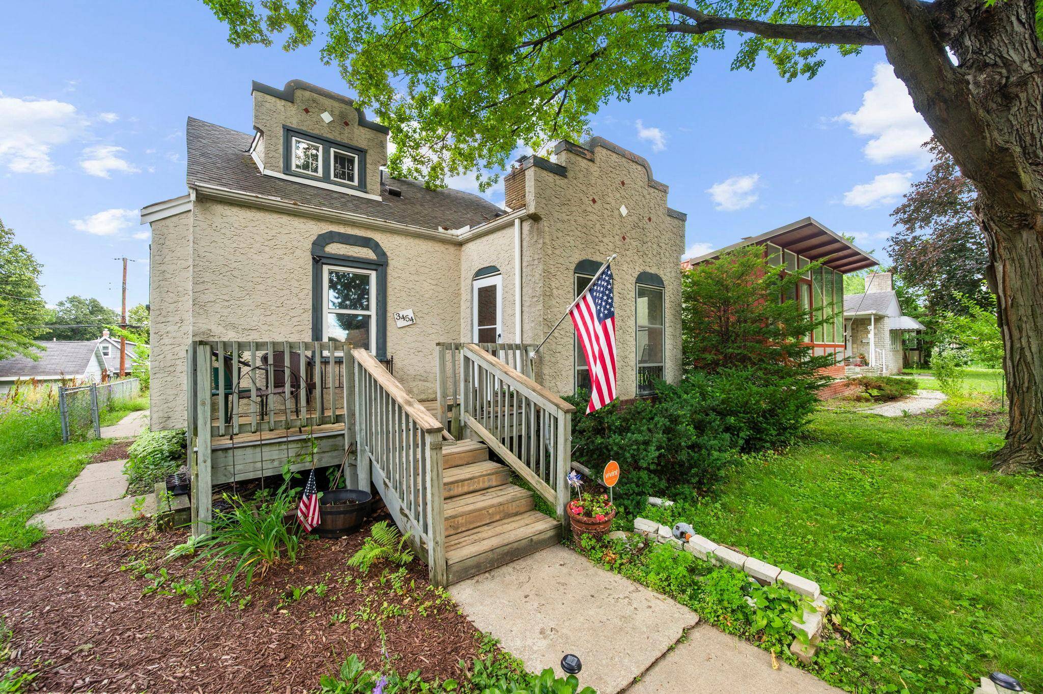 3454 Logan AVE N, Minneapolis, MN 55412