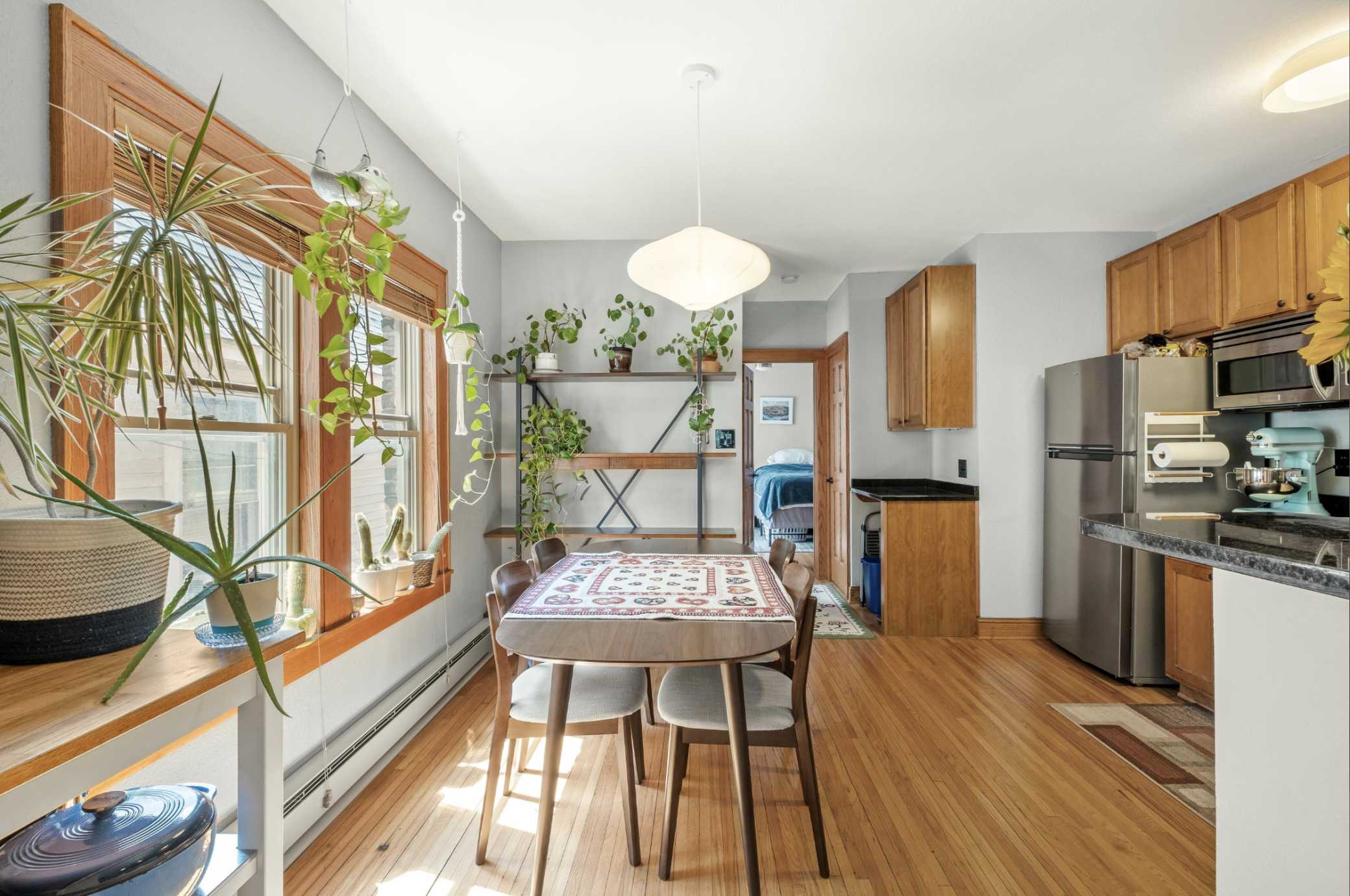 2701 Harriet AVE #202, Minneapolis, MN 55408