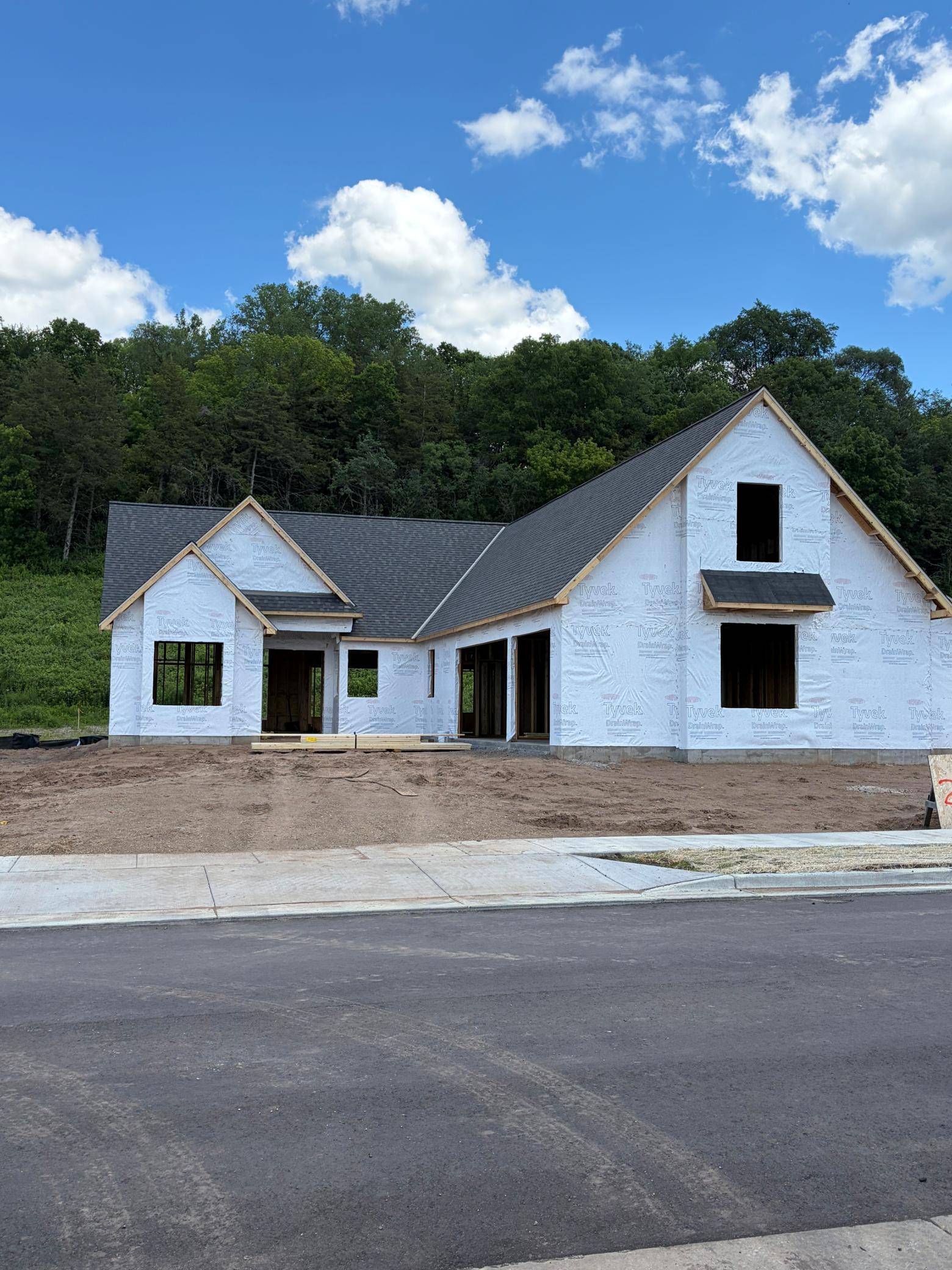 2424 Simply Living LN, Hudson, WI 54016