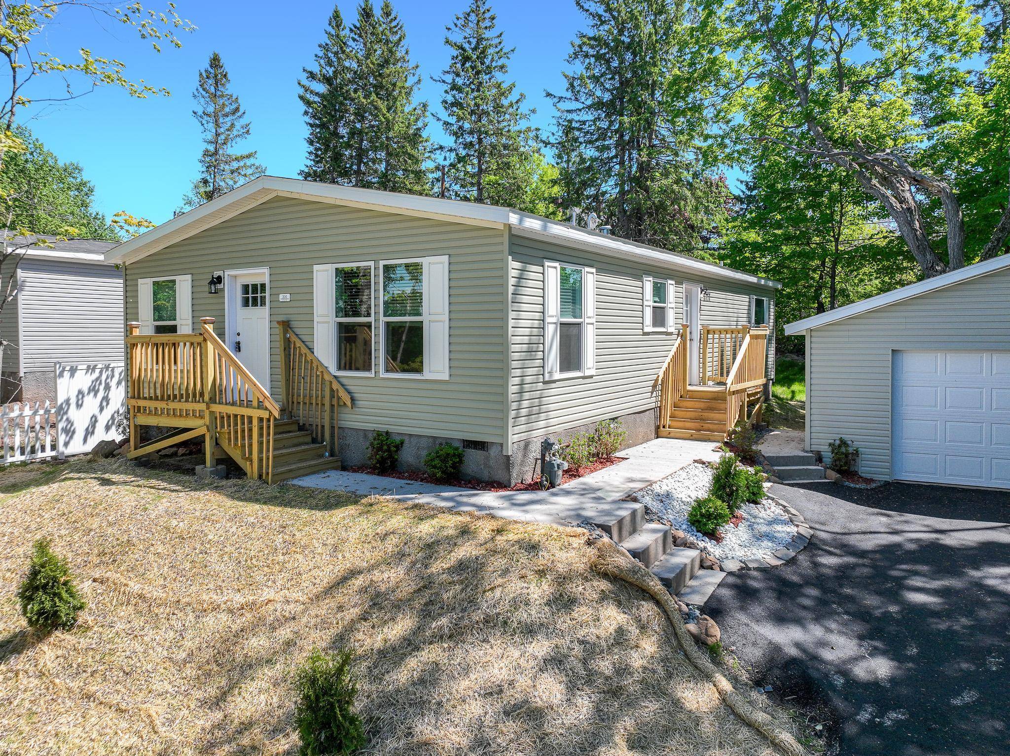 306 W Palm ST, Duluth, MN 55811