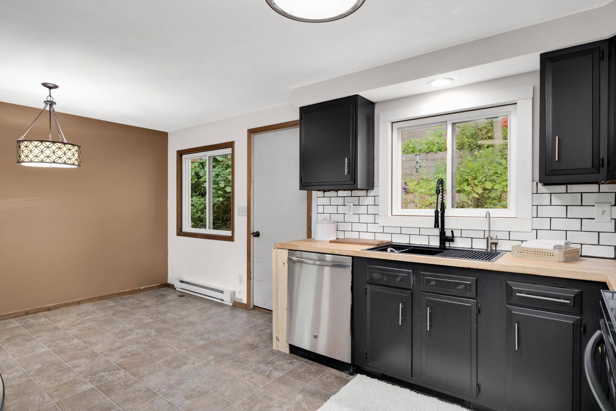 3453 Forrest LN, Red Wing, MN 55066