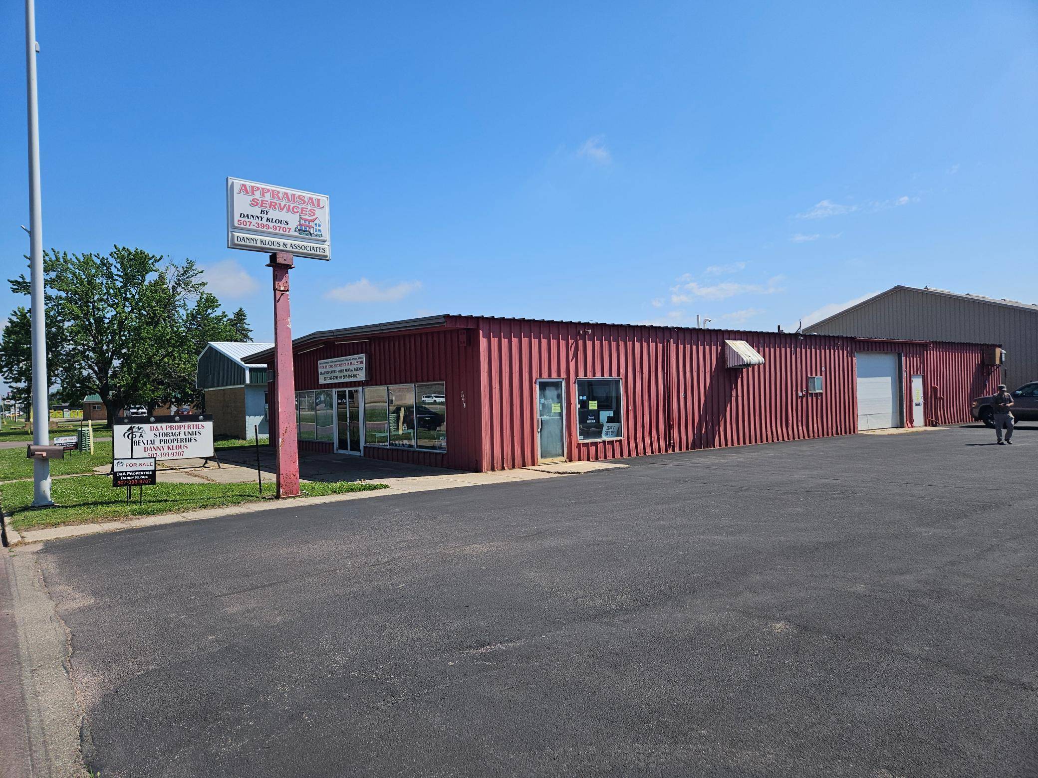 1100 N State ST, Fairmont, MN 56031
