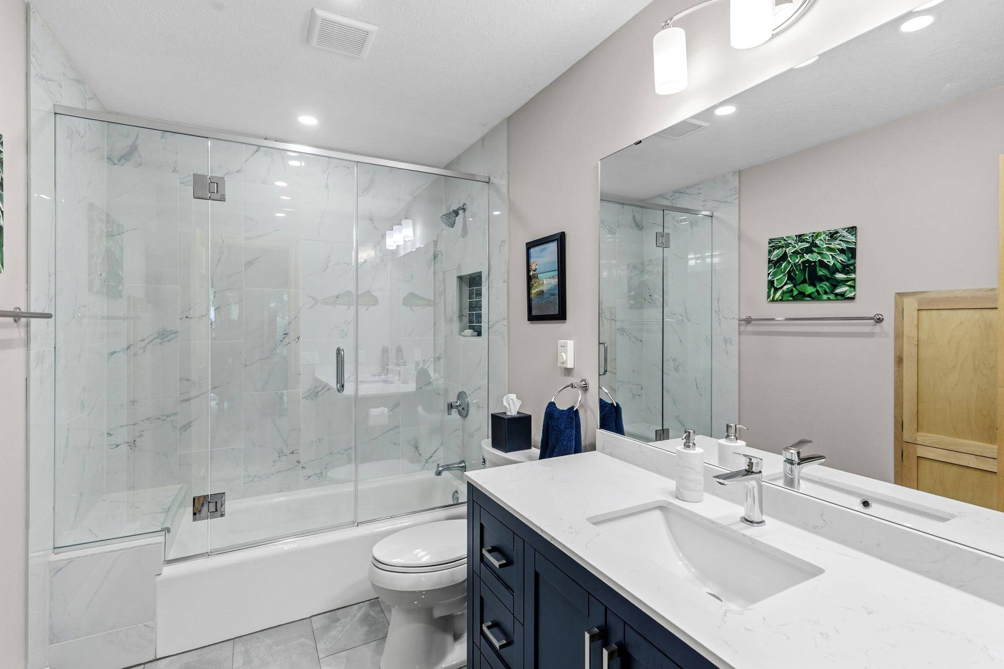 14711 Woodruff RD, Wayzata, MN 55391