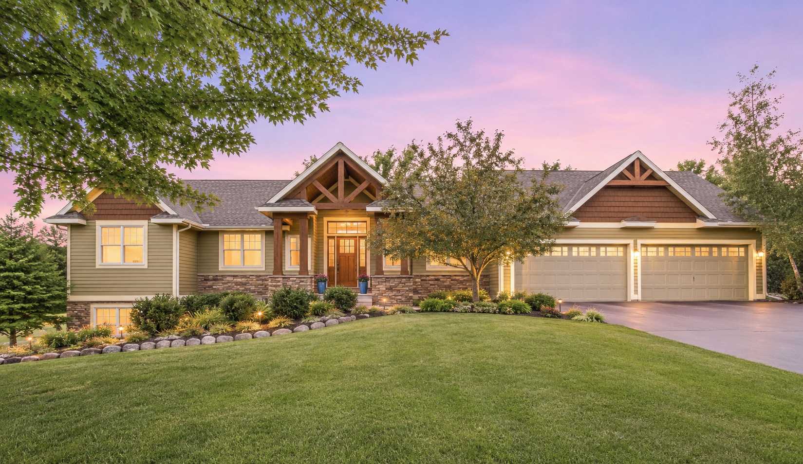 1941 Paris Bay N, Stillwater, MN 55082