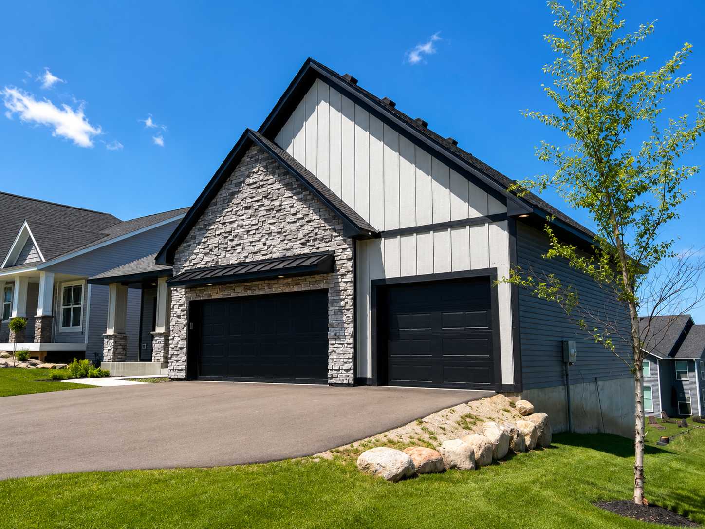 13842 Arrowhead WAY, Rosemount, MN 55068