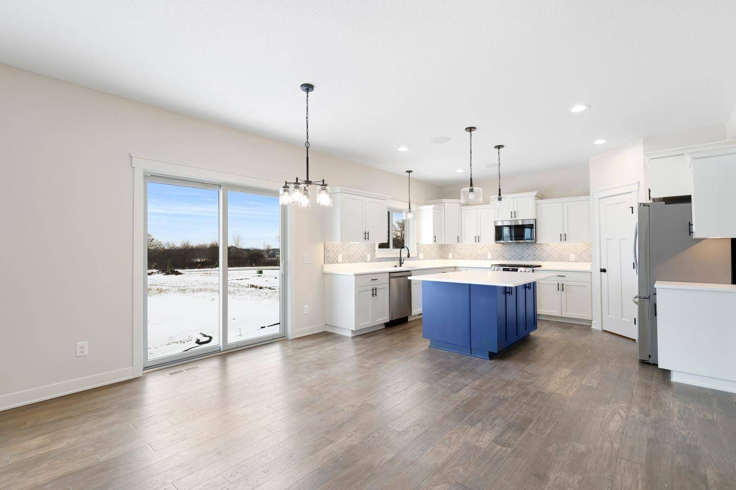 13702 Arrowhead WAY, Rosemount, MN 55068