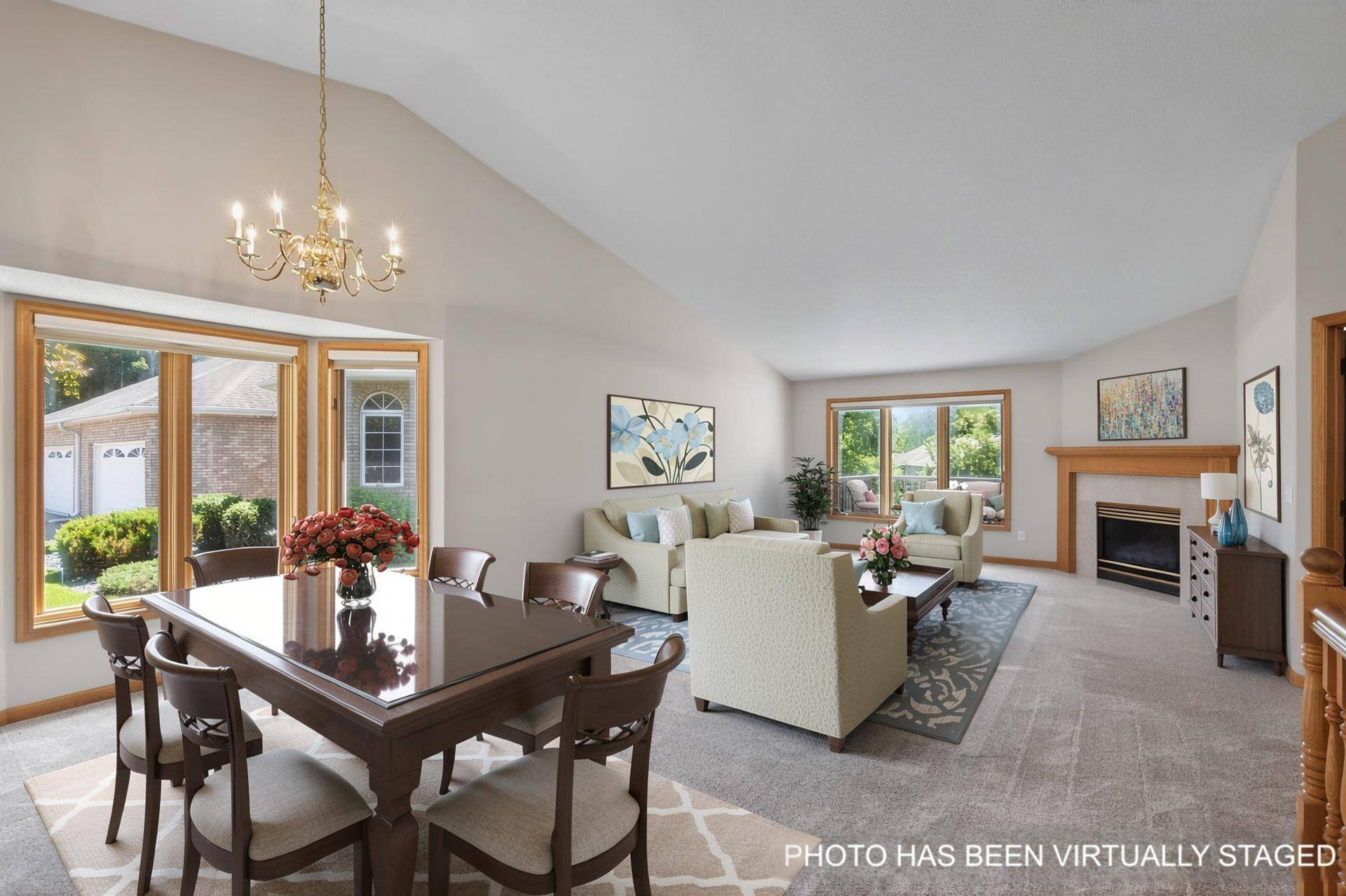 4134 Thornhill LN, Vadnais Heights, MN 55127