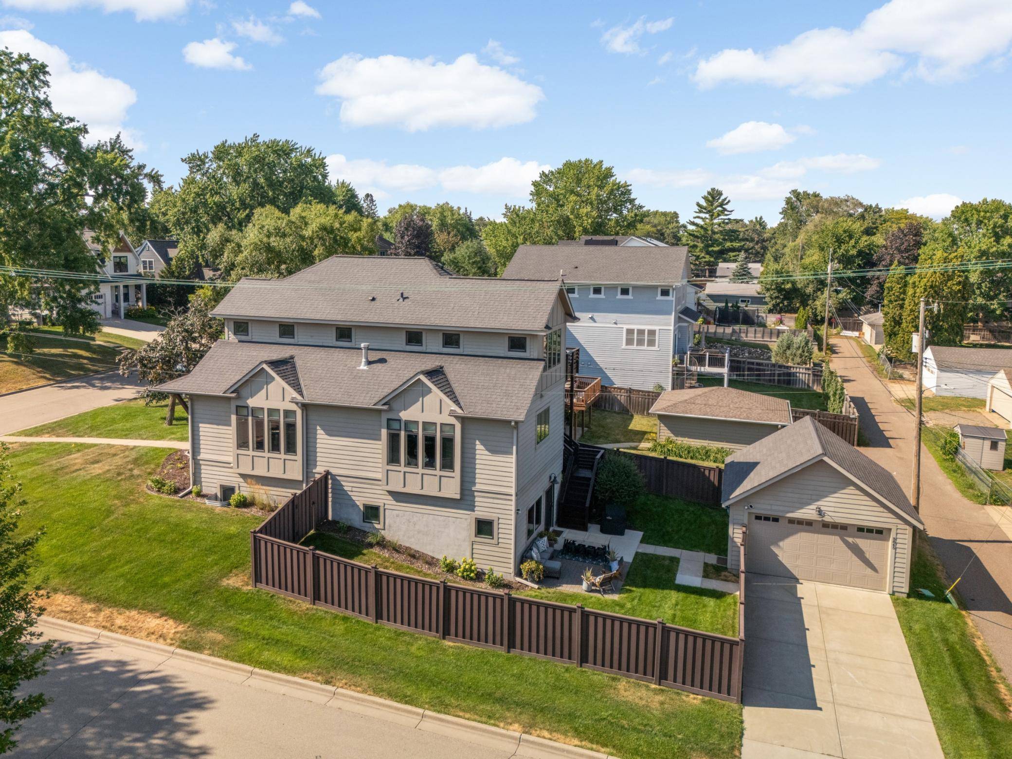 5845 York AVE S, Edina, MN 55410
